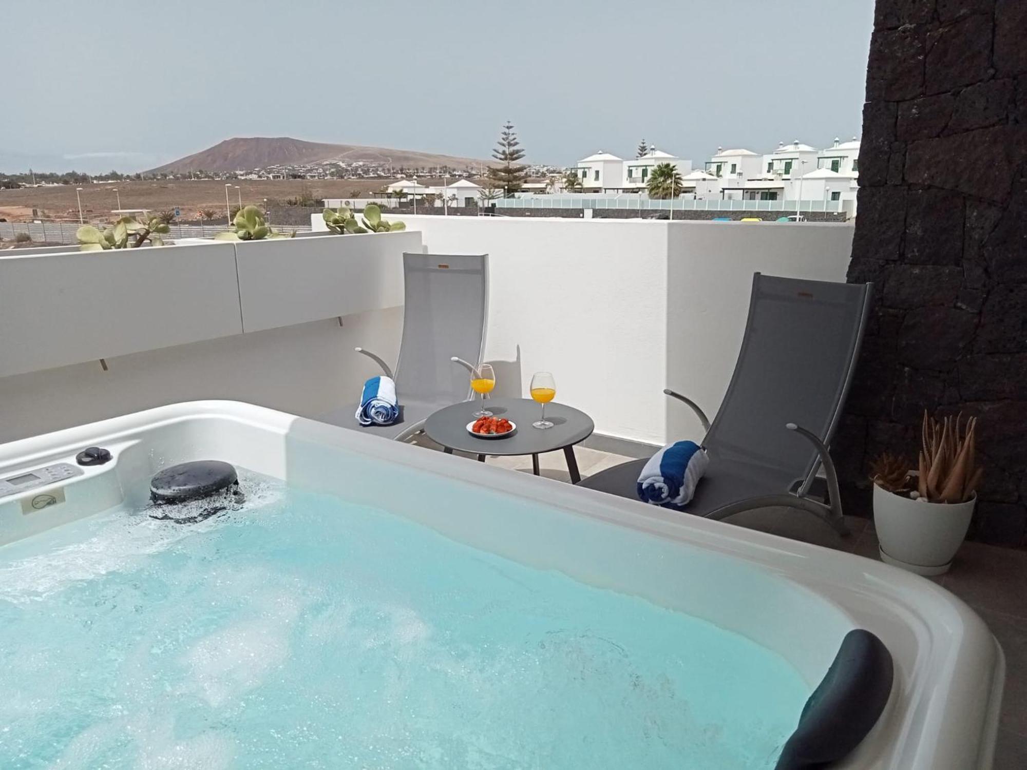 Nunoli Duplex Luxury Playa Blanca * Playa Blanca (Lanzarote)