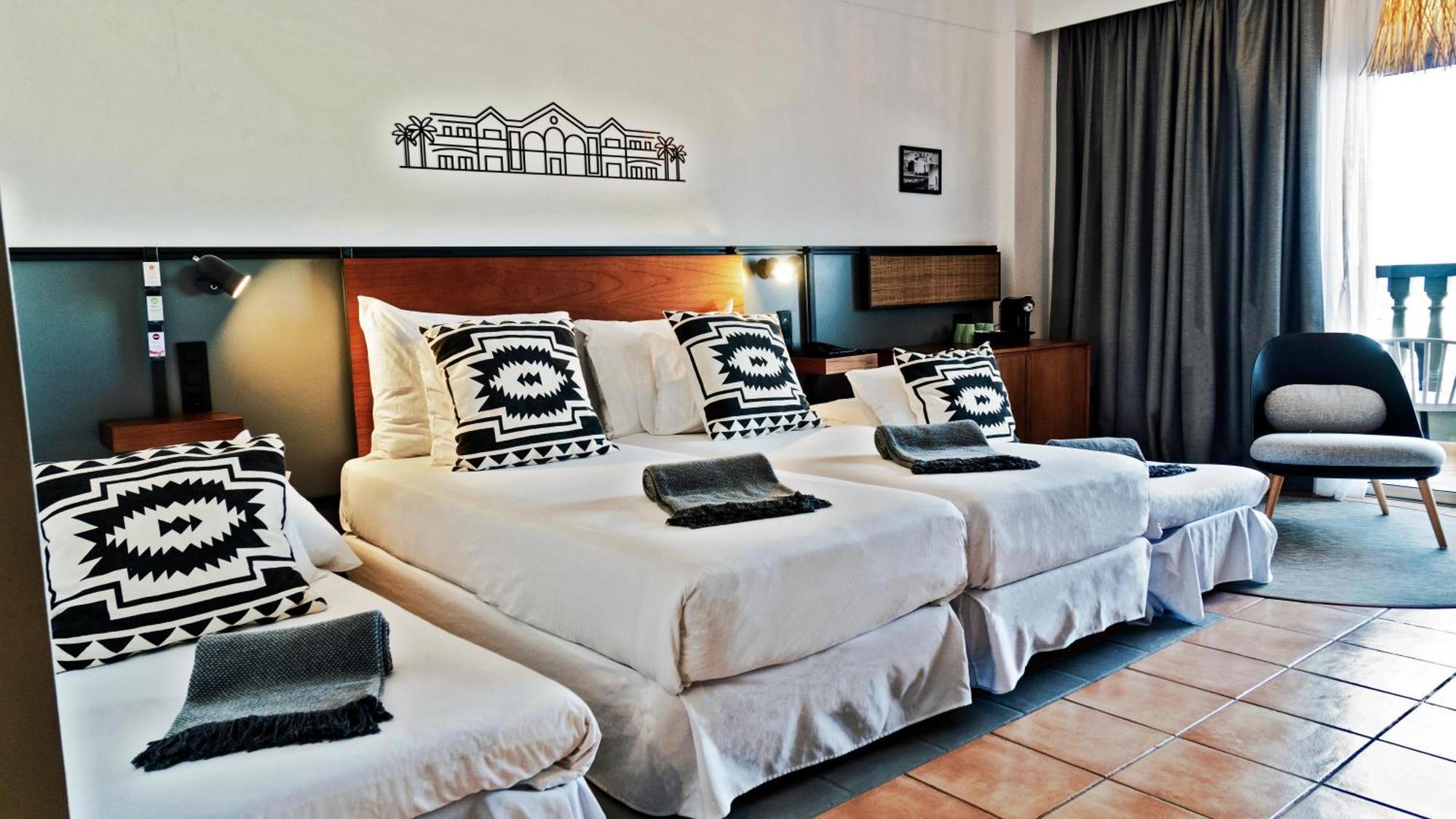 Coral Hotel 4*