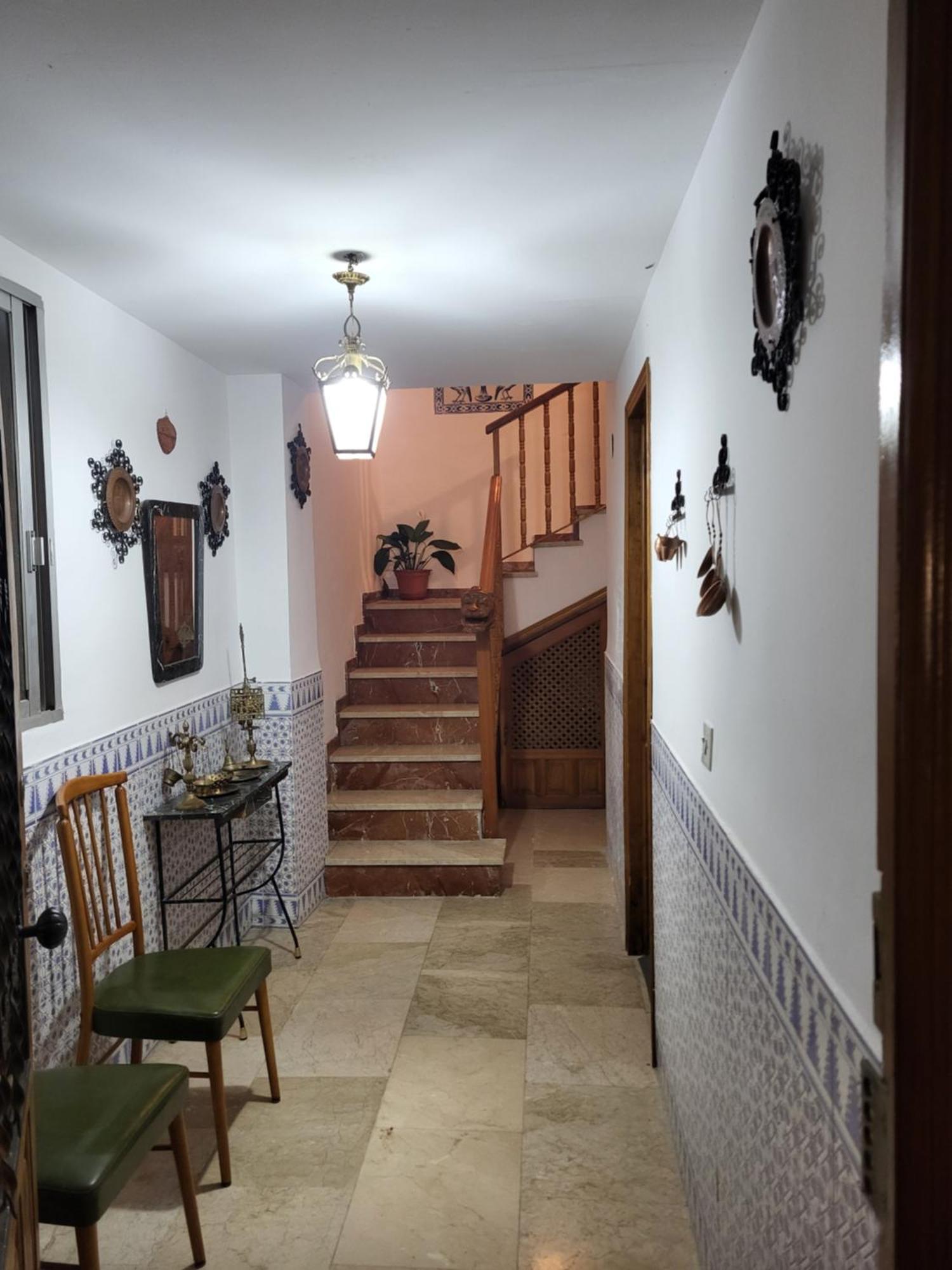 La Avenida Apartment *