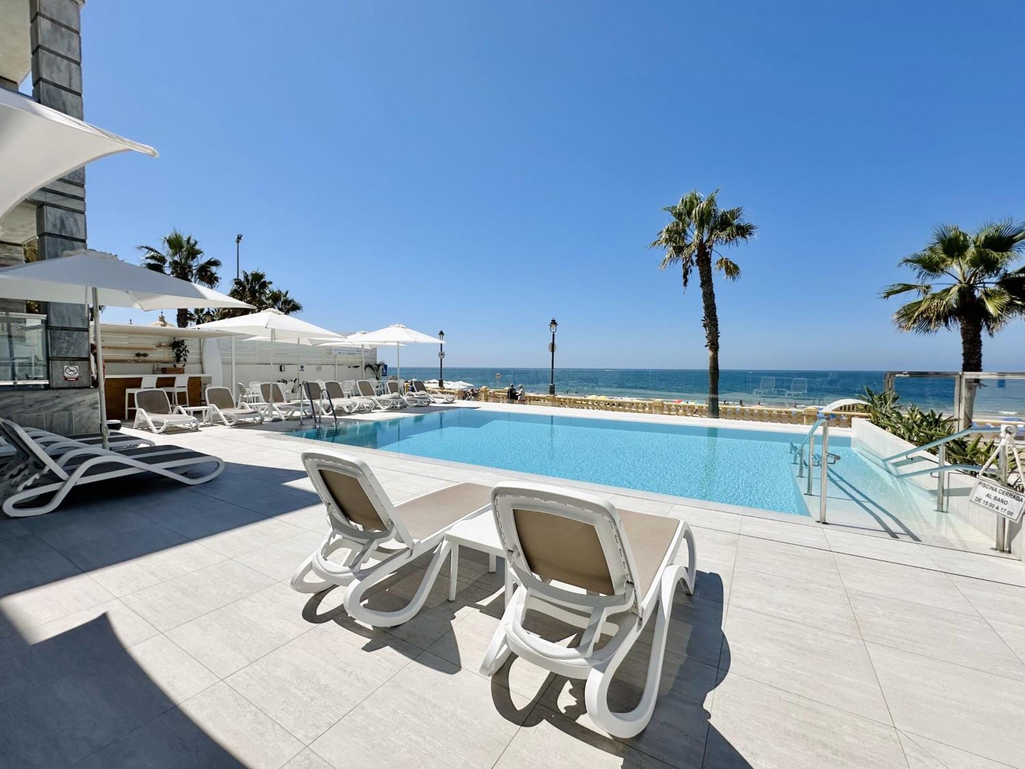Aparthotel Marina Luz