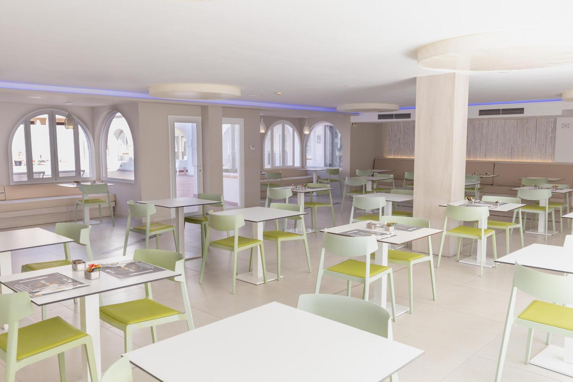 Bq Cala Ratjada (adults Only)