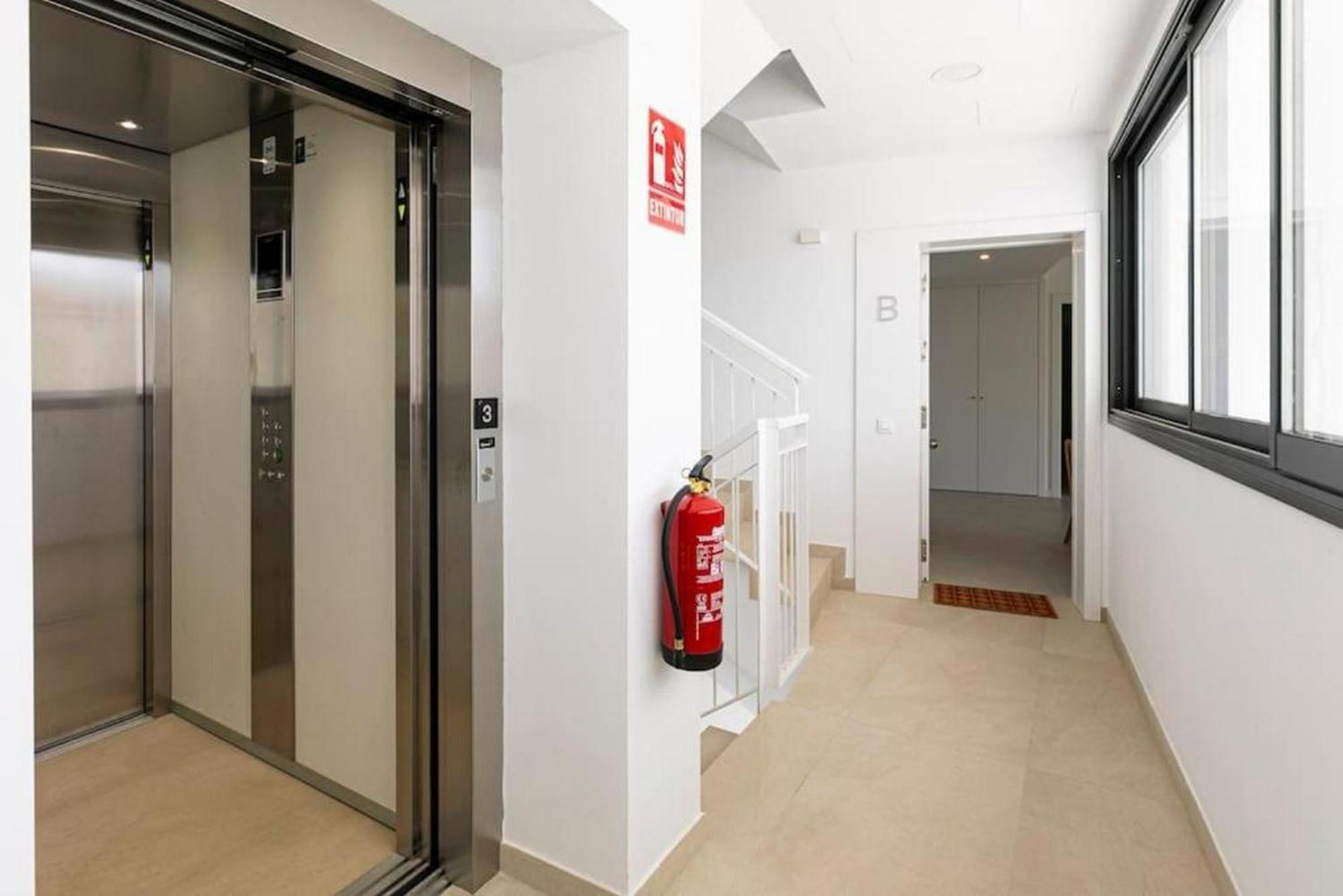 Apartamento Middle Views Luxury Sea Escape