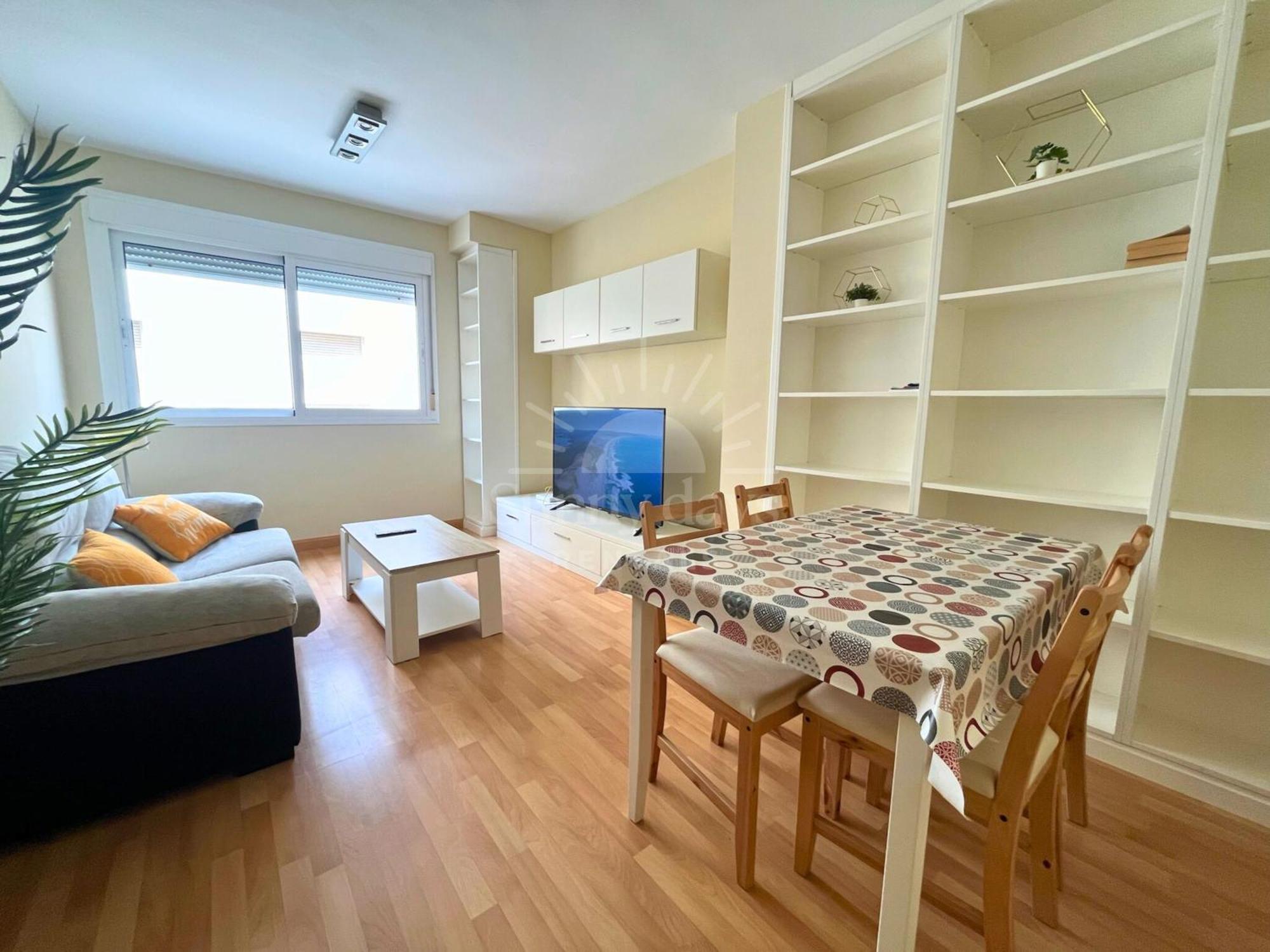 Acogedor A 30 Metros De La Playa - Wifi - Smarttv Almeria