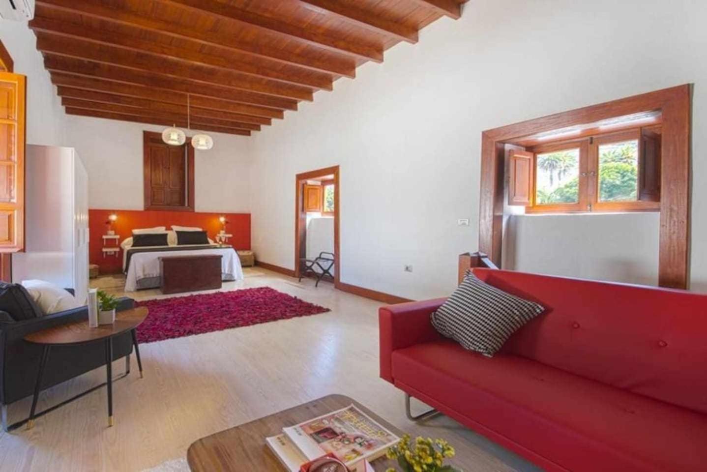 Delmas Emblematico Aparthotel 4*