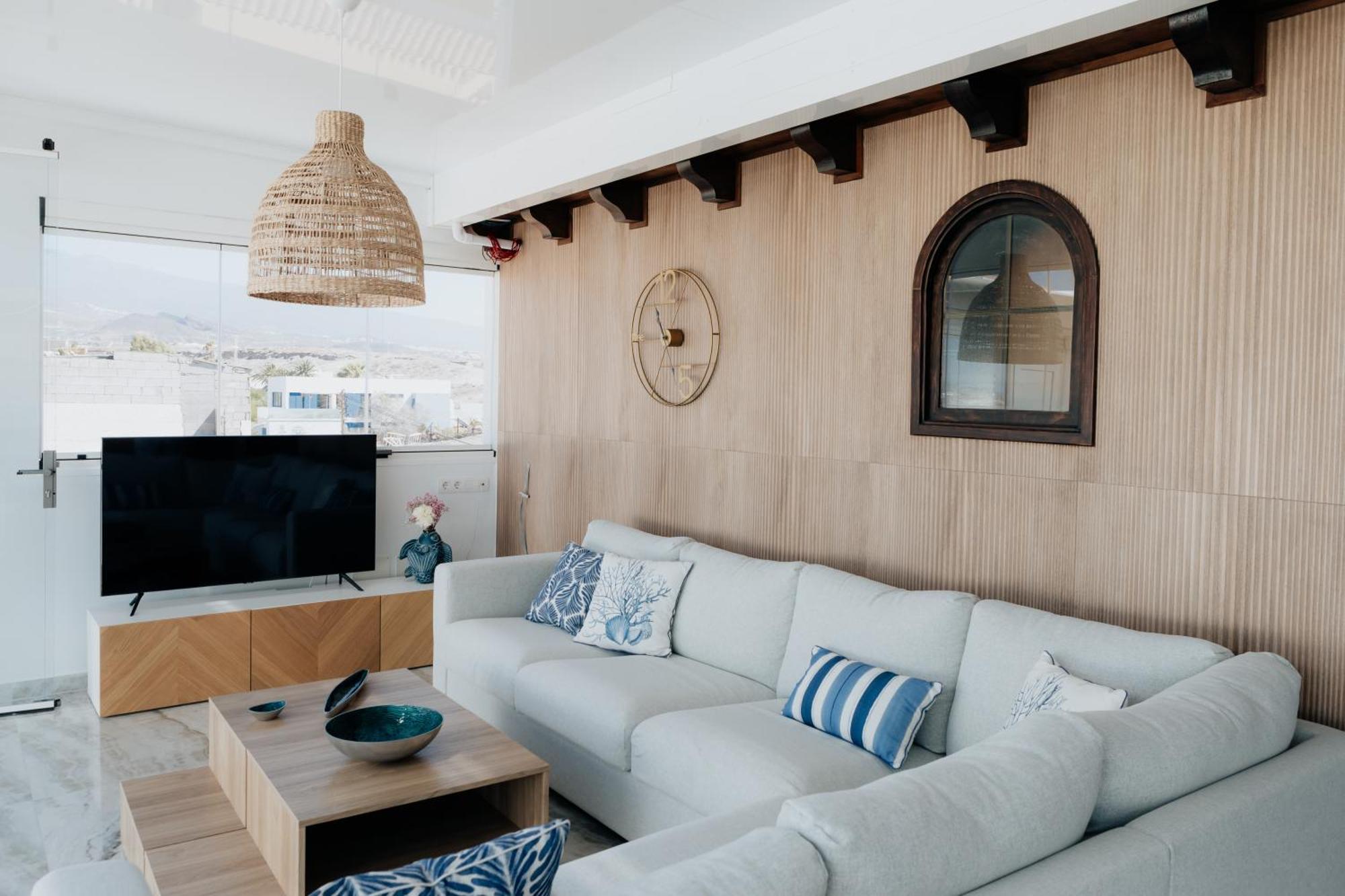Blueattic * La Mareta