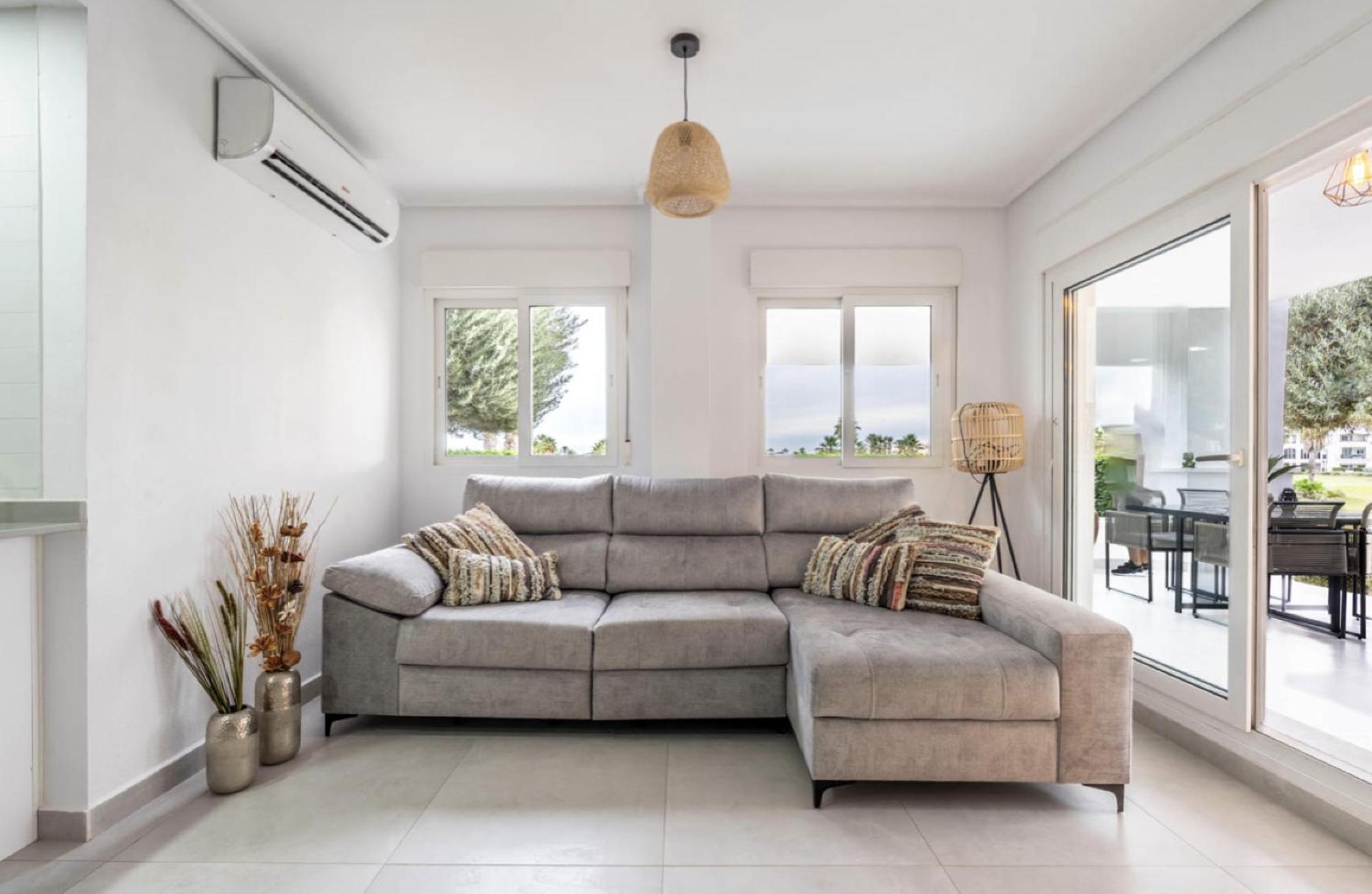 La Isabella - La Torre Golf Apartment