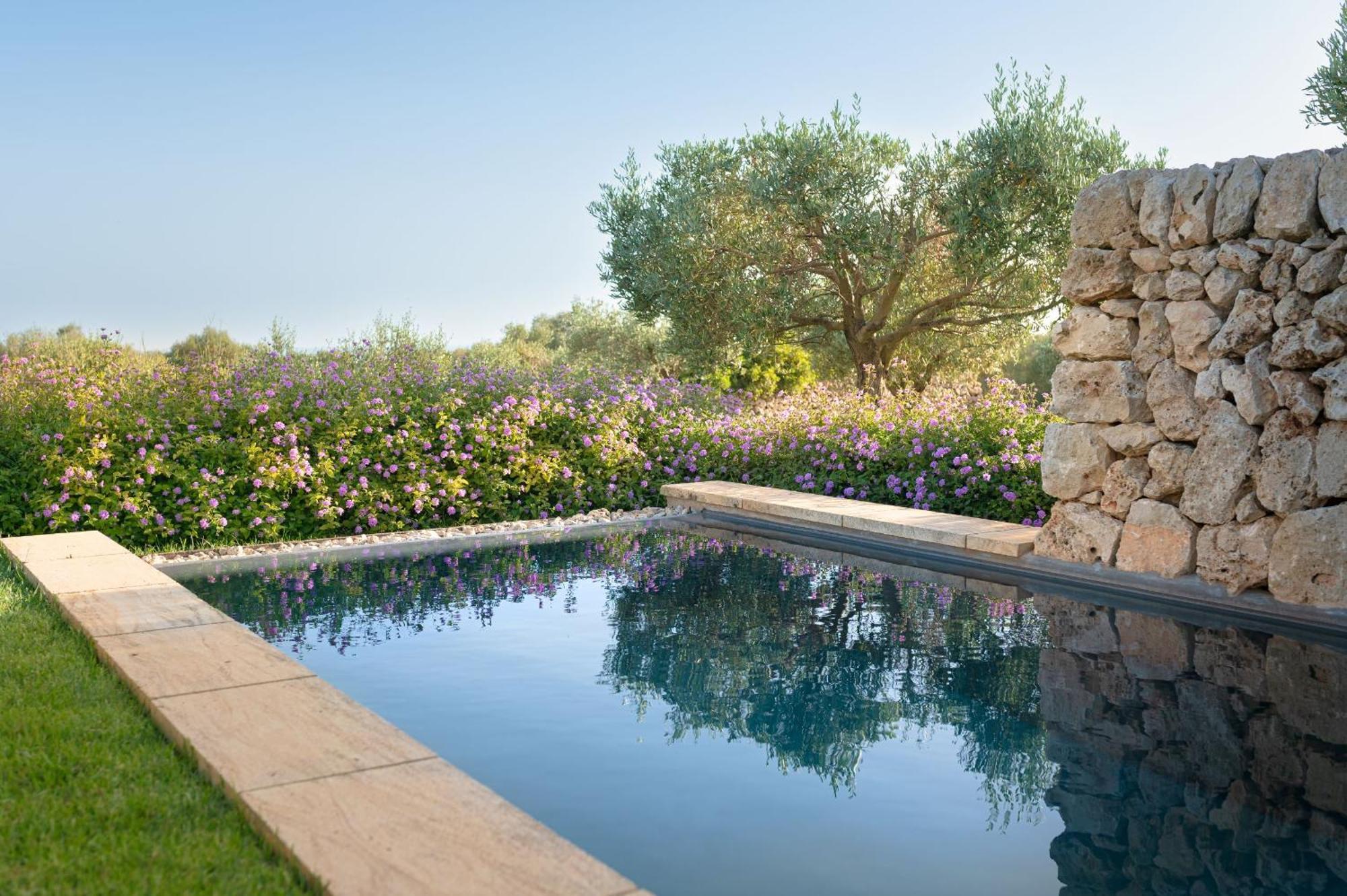 Torralbenc, A Small Luxury Of The World Hotel Cala En Porter (Menorca)
