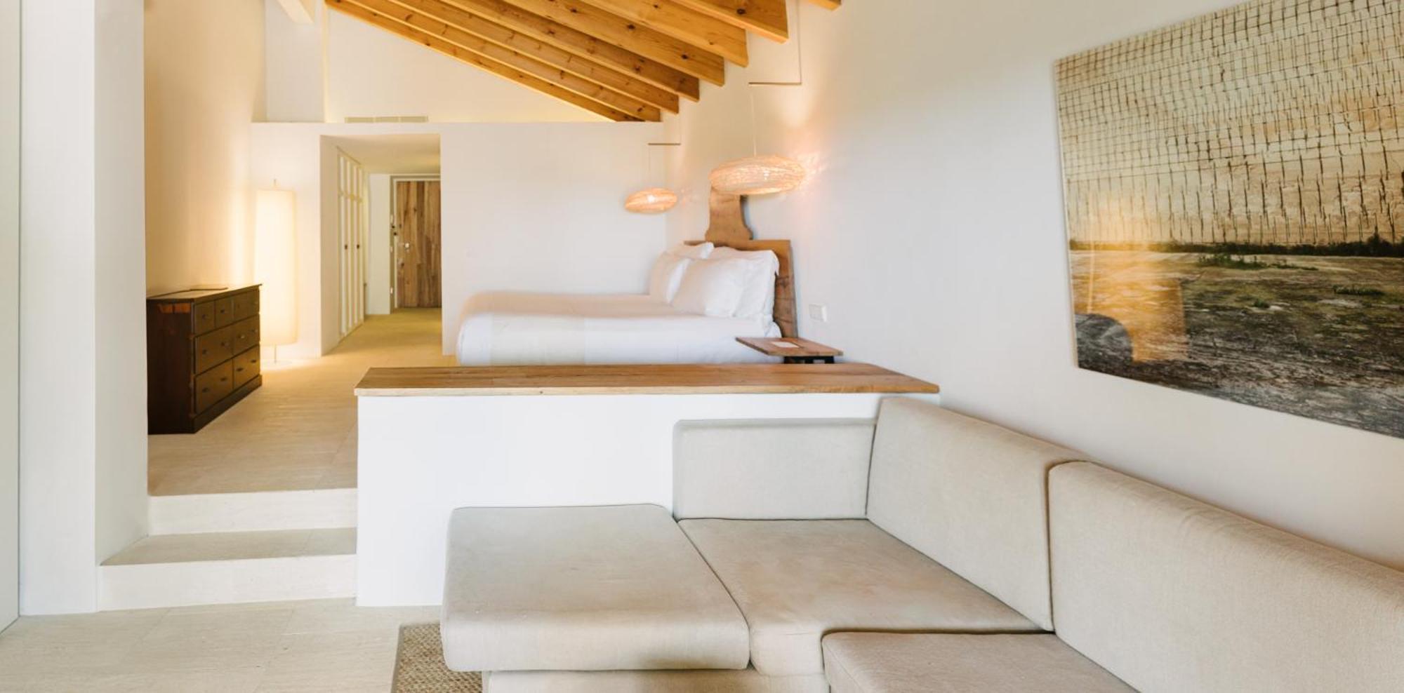 Torralbenc, A Small Luxury Of The World Hotel Cala En Porter (Menorca)