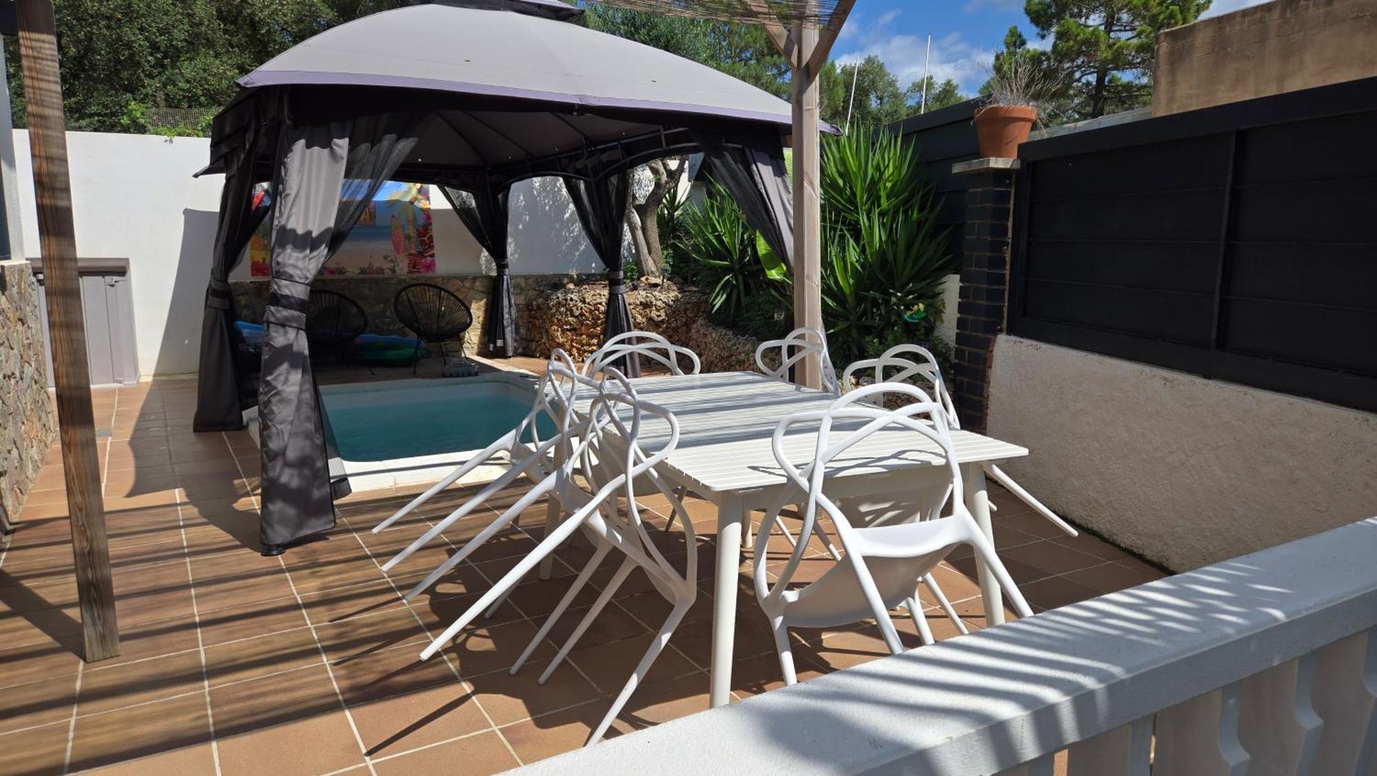 Guest house Paradise Lloret *