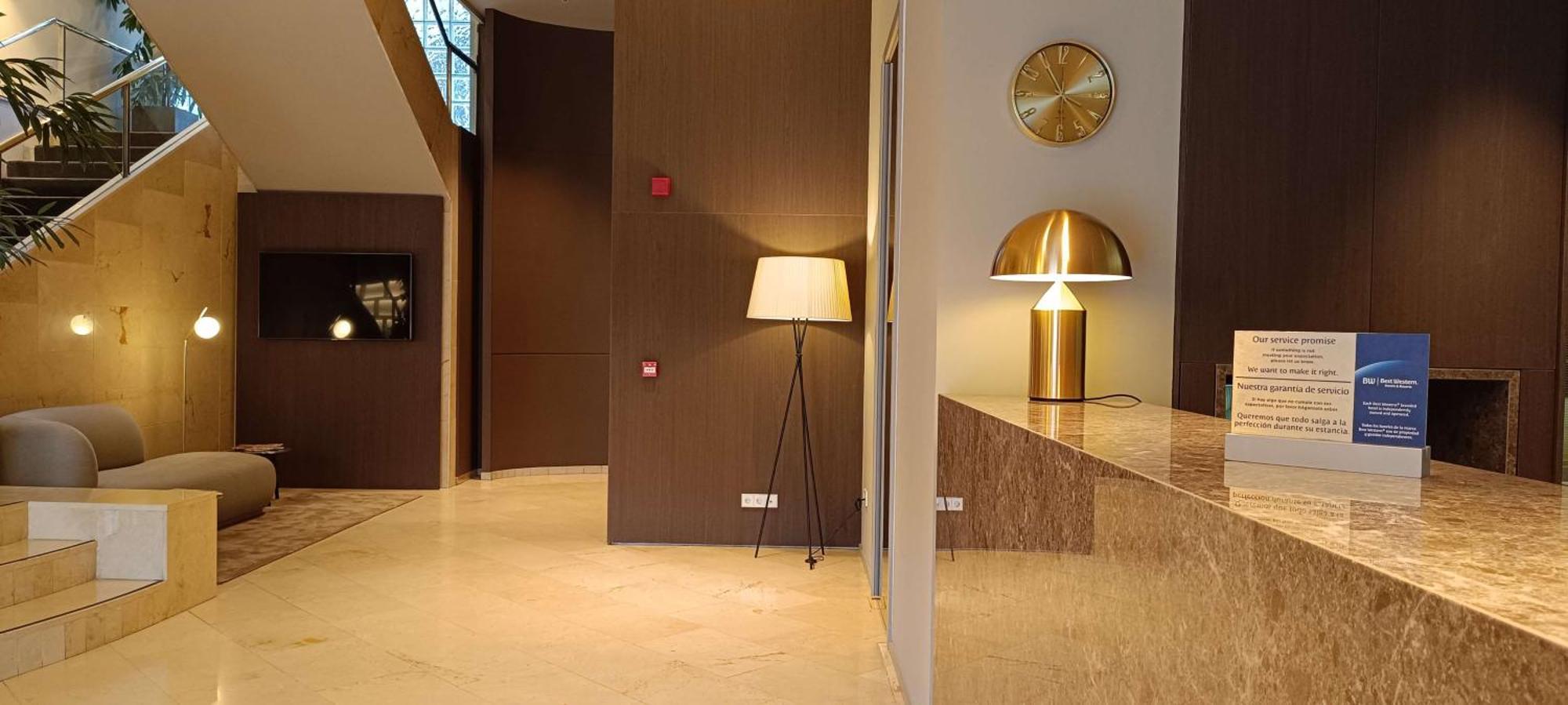 Western Premier Cmc Hotel 4*