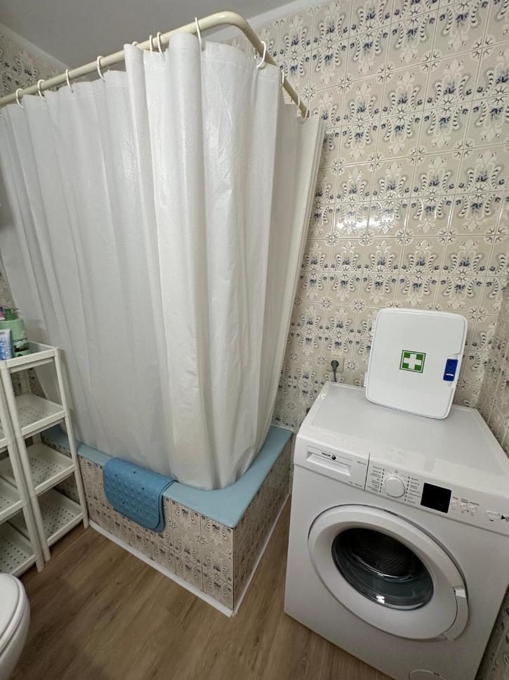 Apartamento Amplio Piso A 2 Min De La Playa Santa Marina *