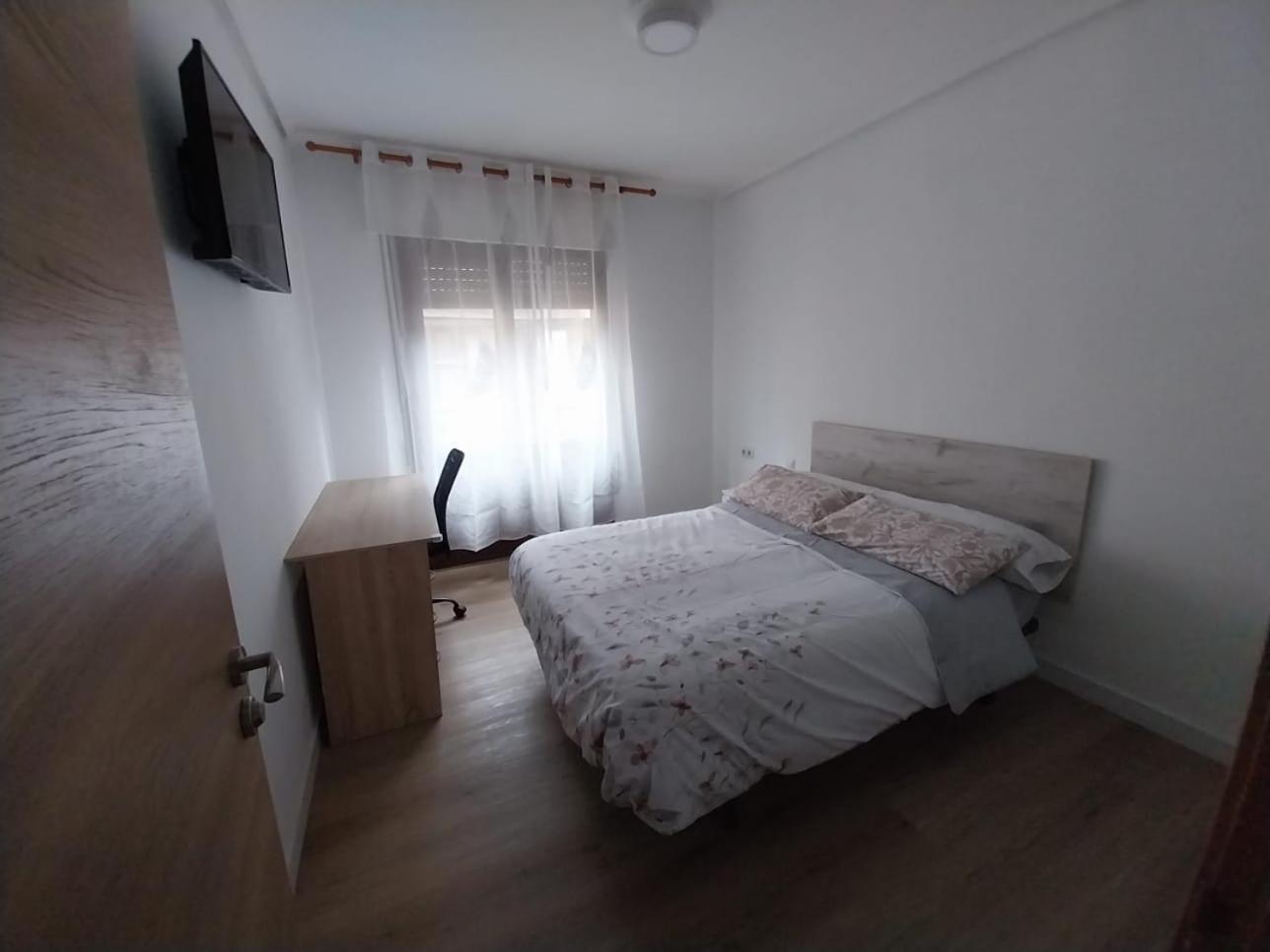 Homestay Con Balcon Centro Zona Artistica *