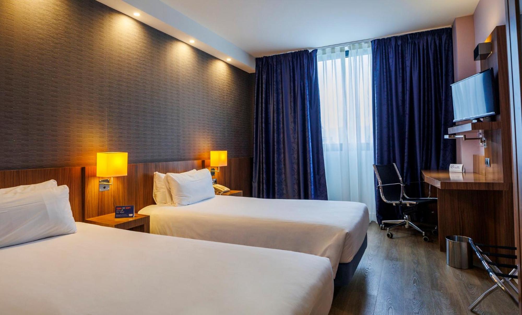 Express Bilbao Airport By Ihg 3*
