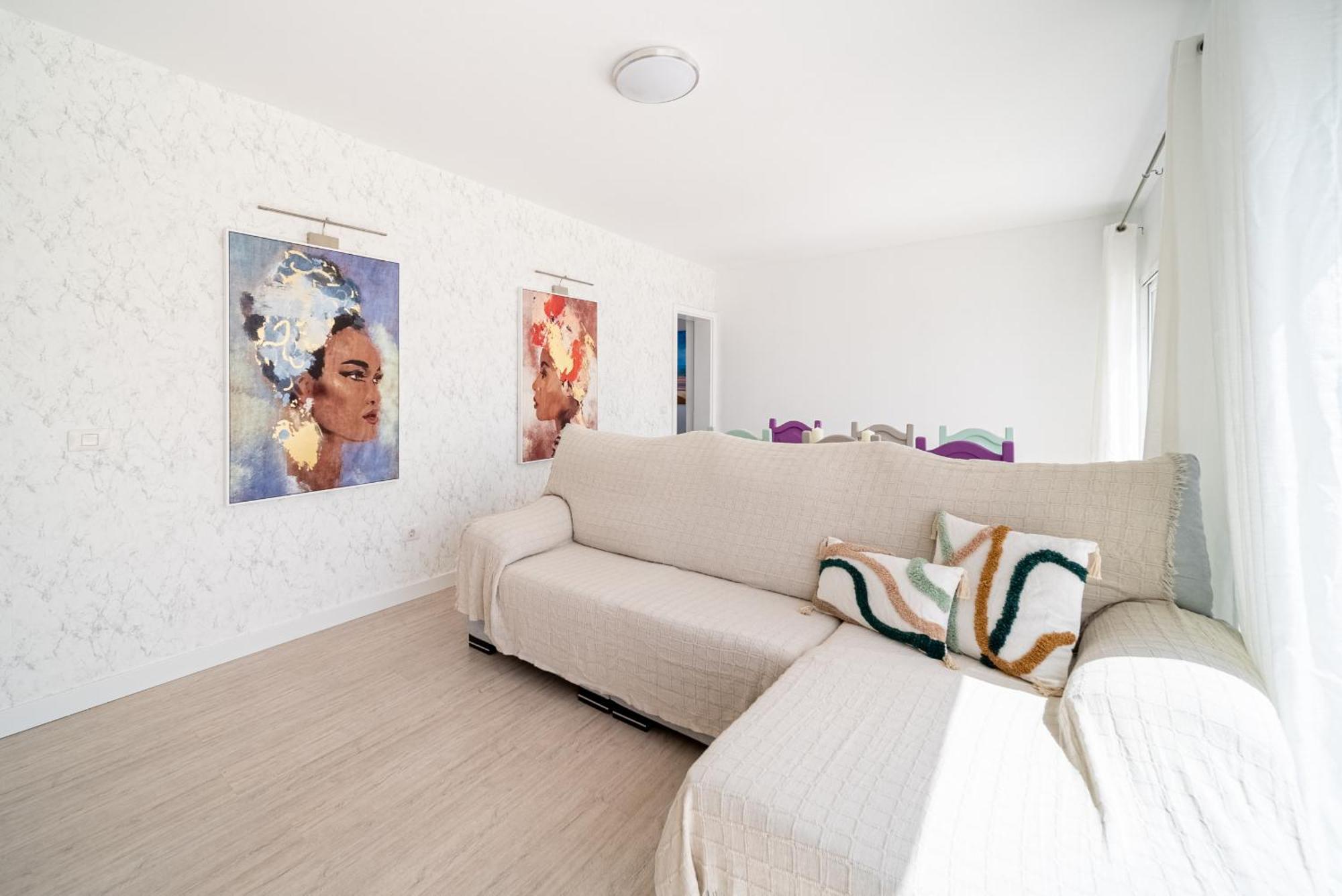 Casa Cuestas Holiday home *