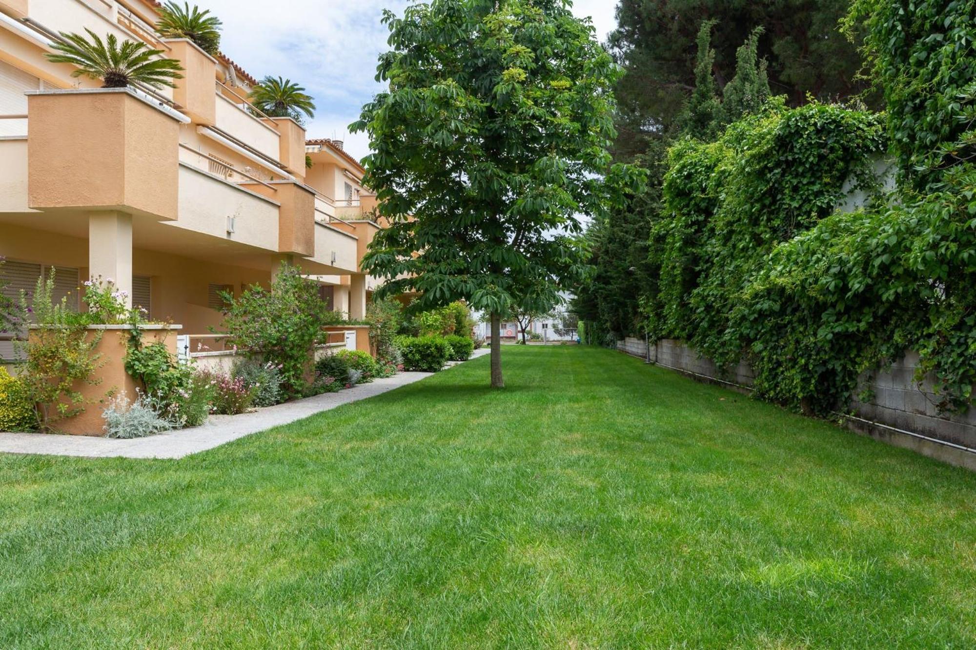 Un Jardin * L' Escala