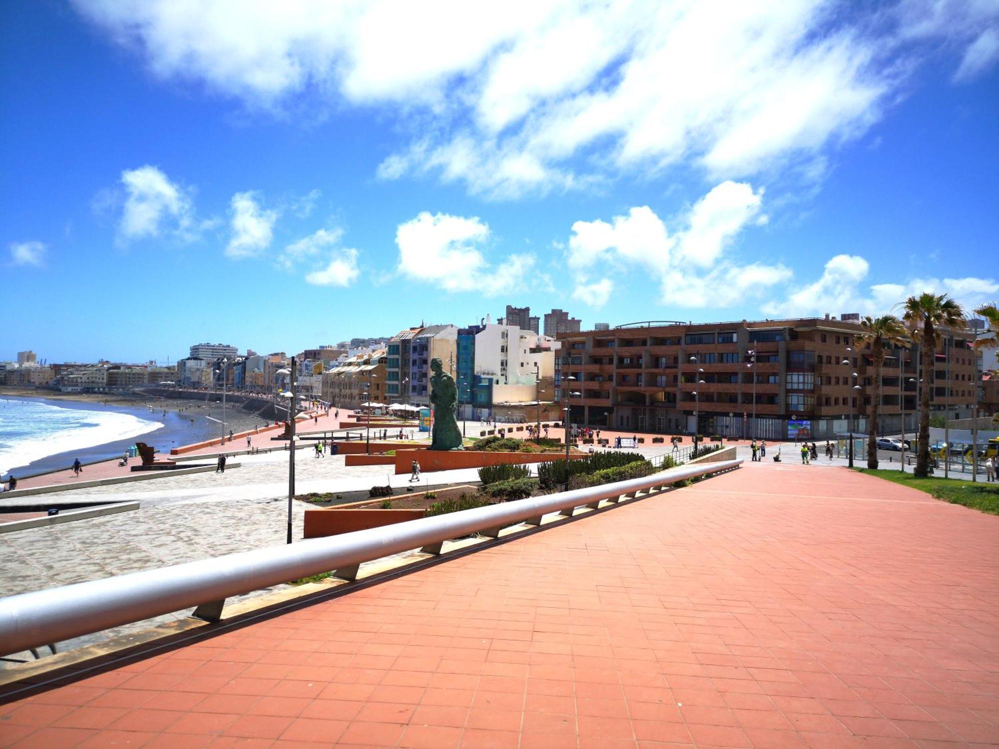 Apartamento En Primera Línea De Playa Canteras