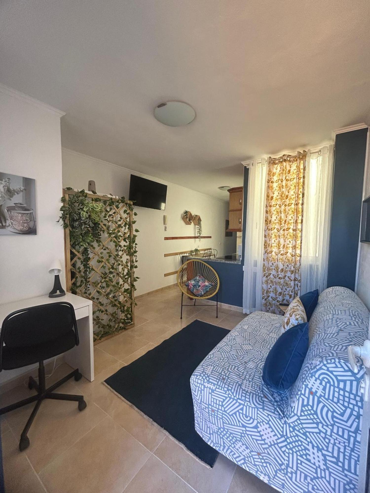Acogedor Atico Con Terraza En