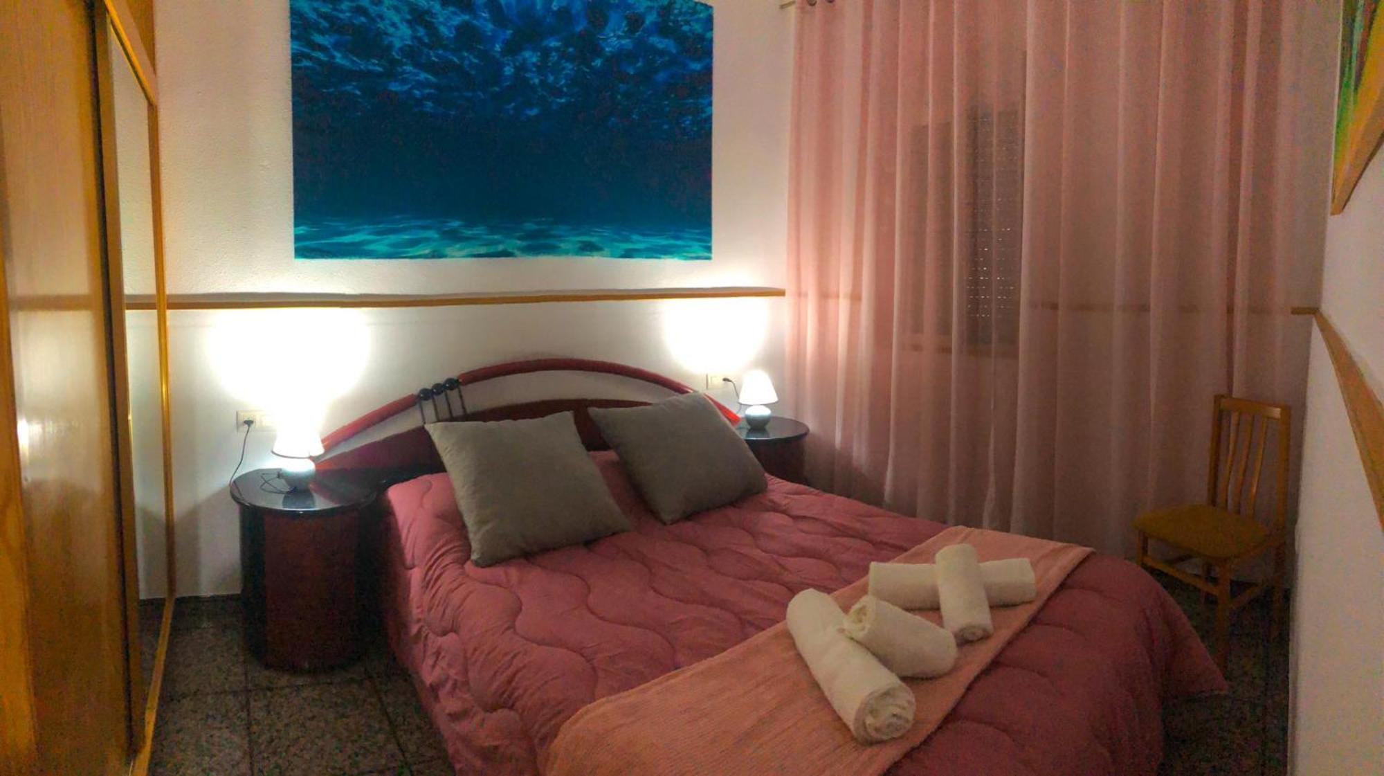 Casa Soto -ubicacion Privilegiada-aparcamiento En Tu Puerta Y Acceso Rapido A Servicios- Playas Y Lugares De Interes- Netflix Y Prime Activados Holiday home *