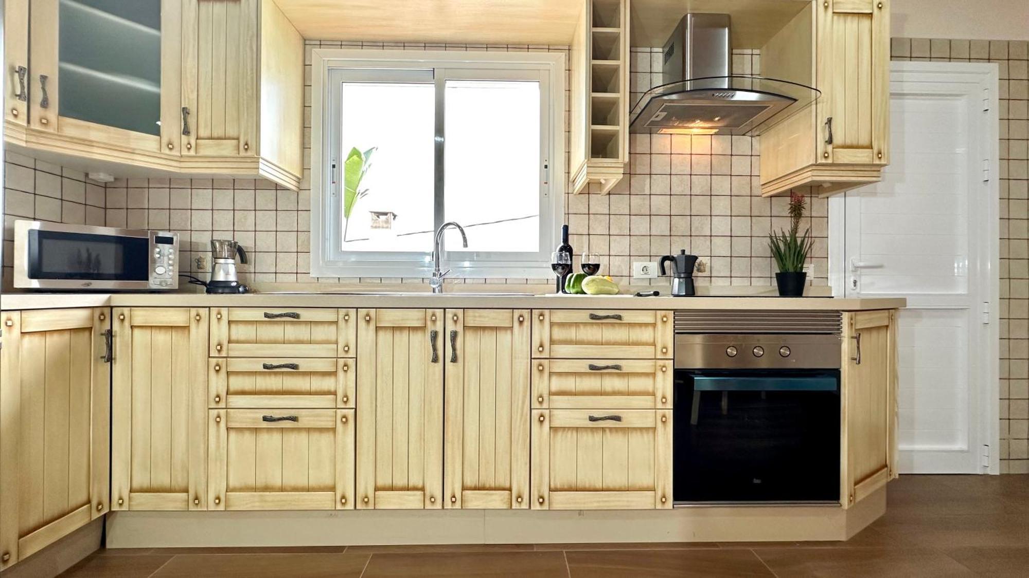 Maravilloso Atico Con Terraza, Vistas, Bbq, Wifi Apartment *