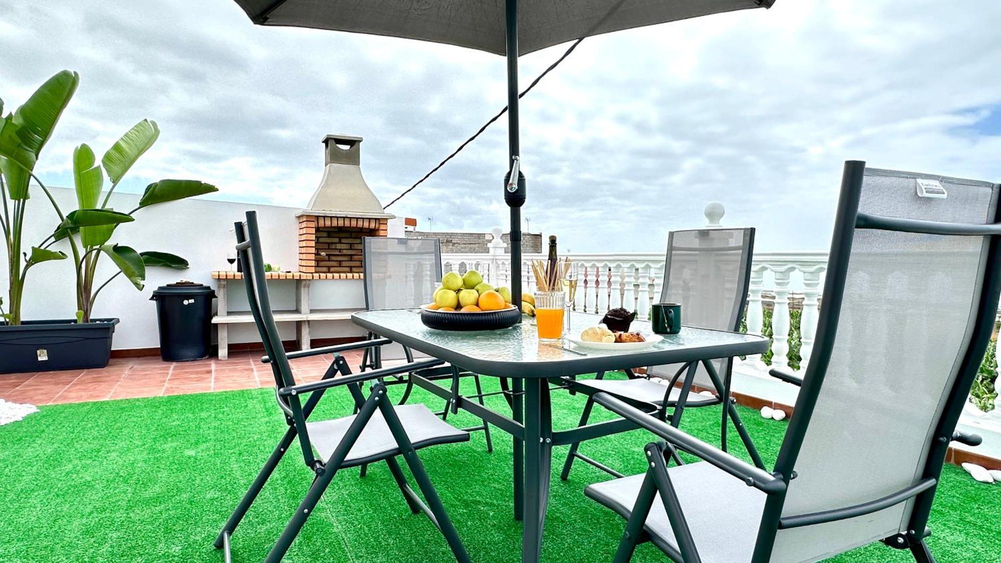 Maravilloso Atico Con Terraza, Vistas, Bbq, Wifi Apartment La Laguna (Tenerife)
