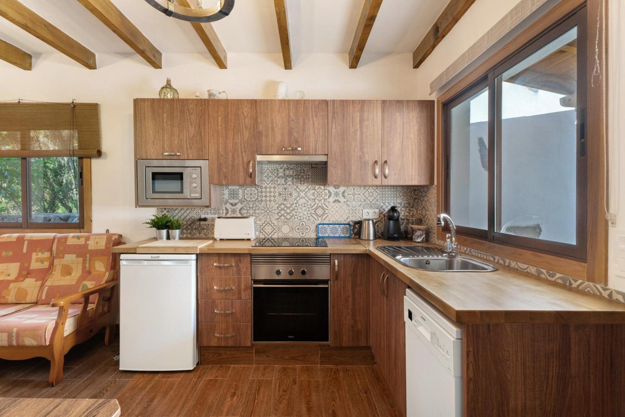 Holiday home Amelia House Roque Negro
