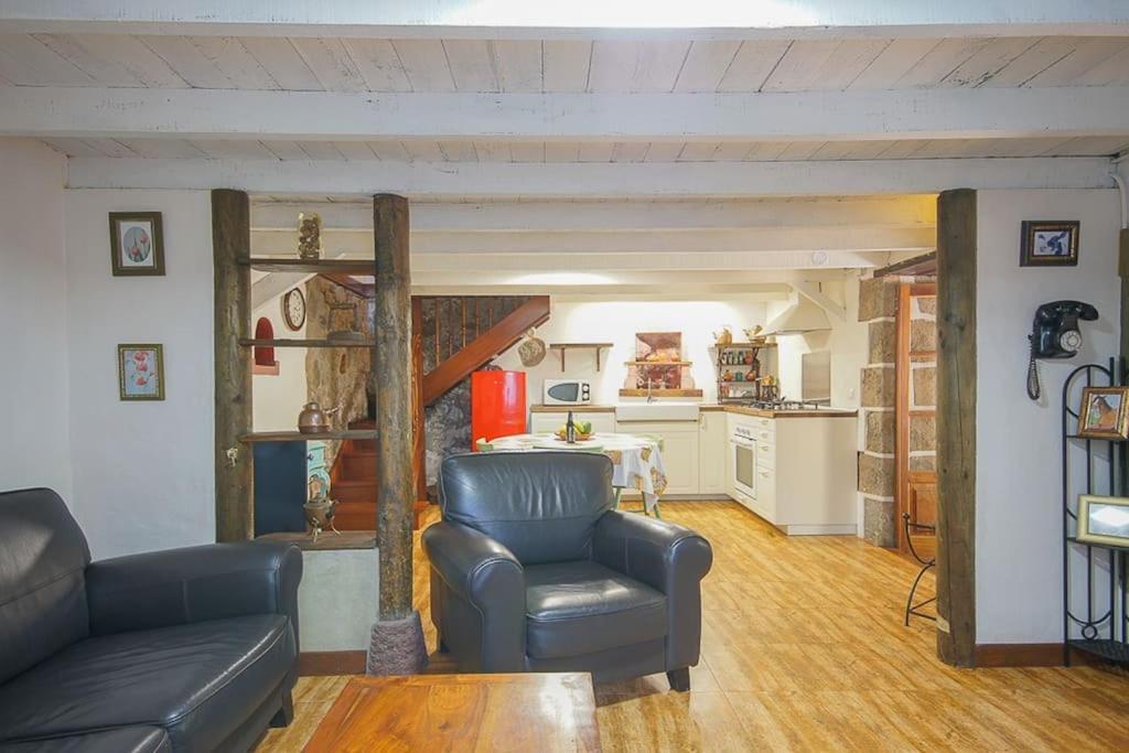 Matos, Canarian House In Chalet