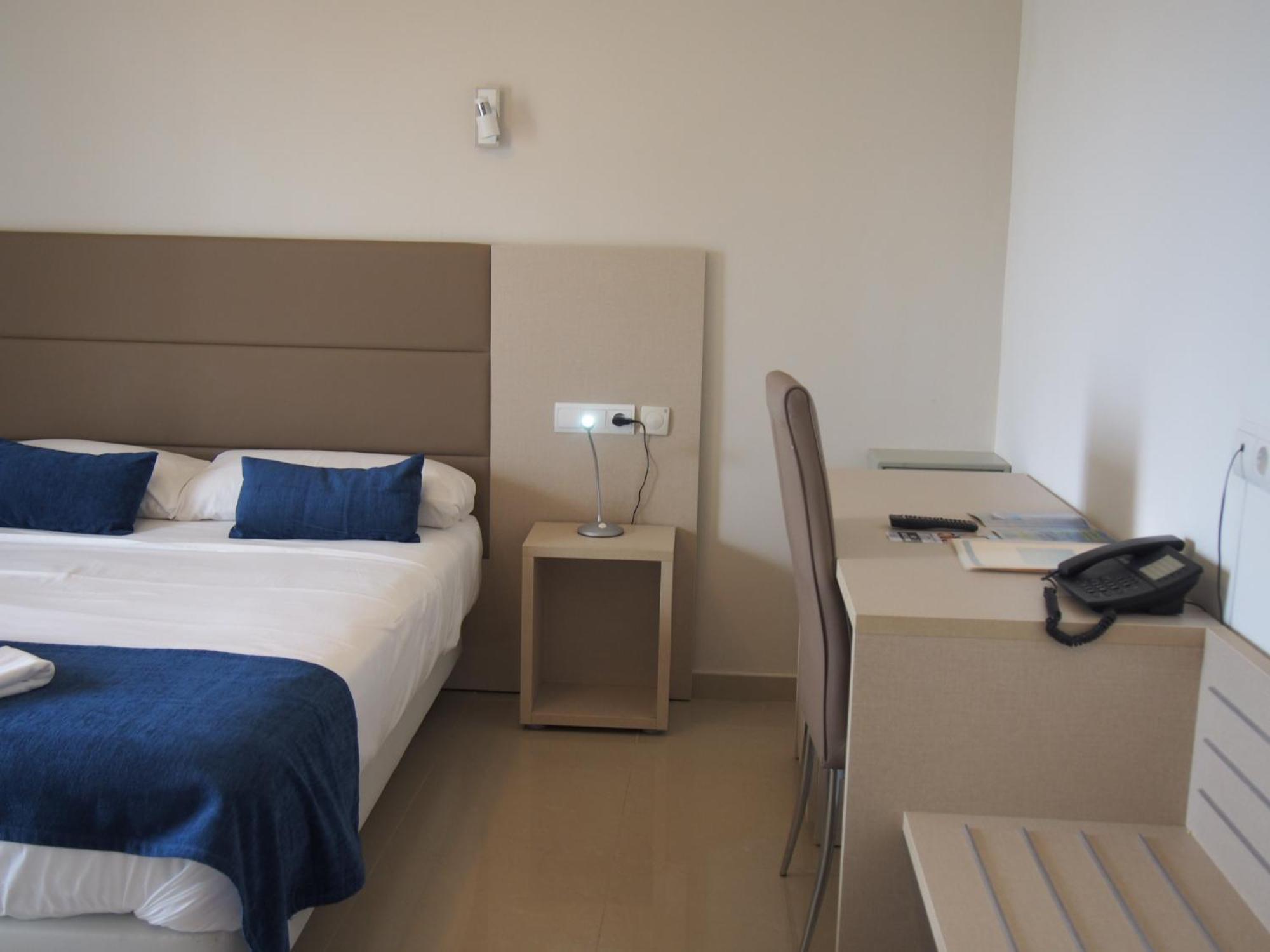 Roca Bella Hotel Es Pujols