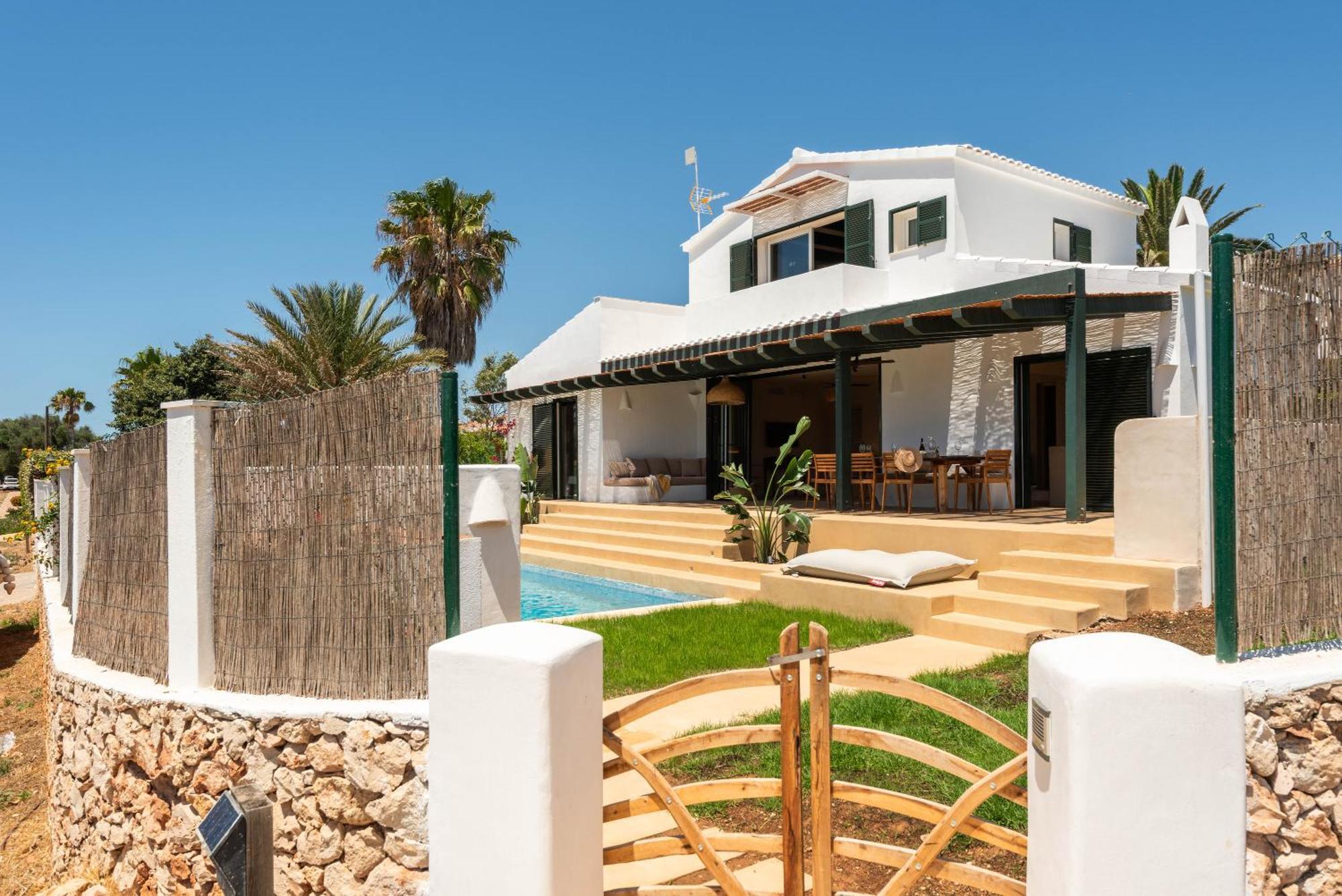 Binimadi Villa *