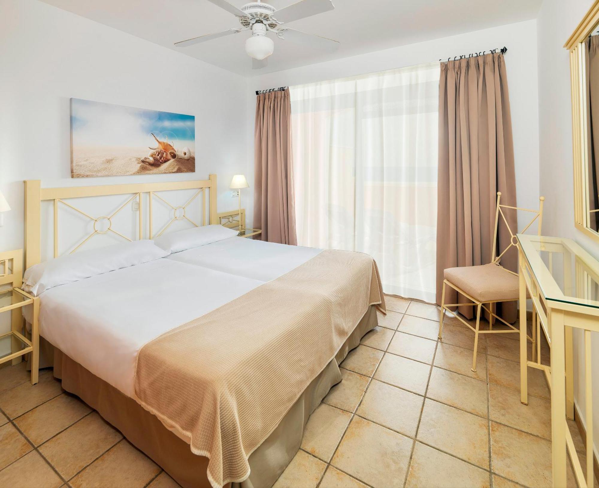 Sol Sun Aparthotel 3*