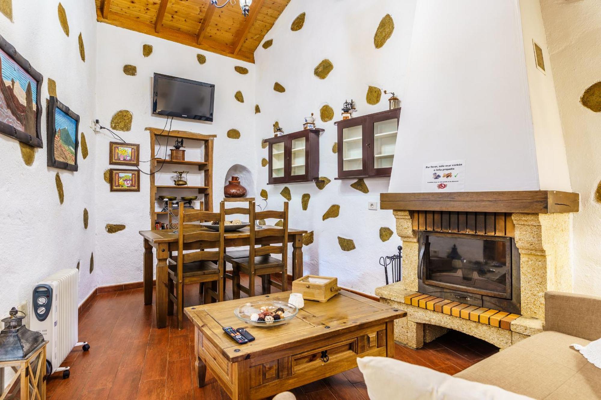 Rural House Mercedes-solarium & Nature Views *