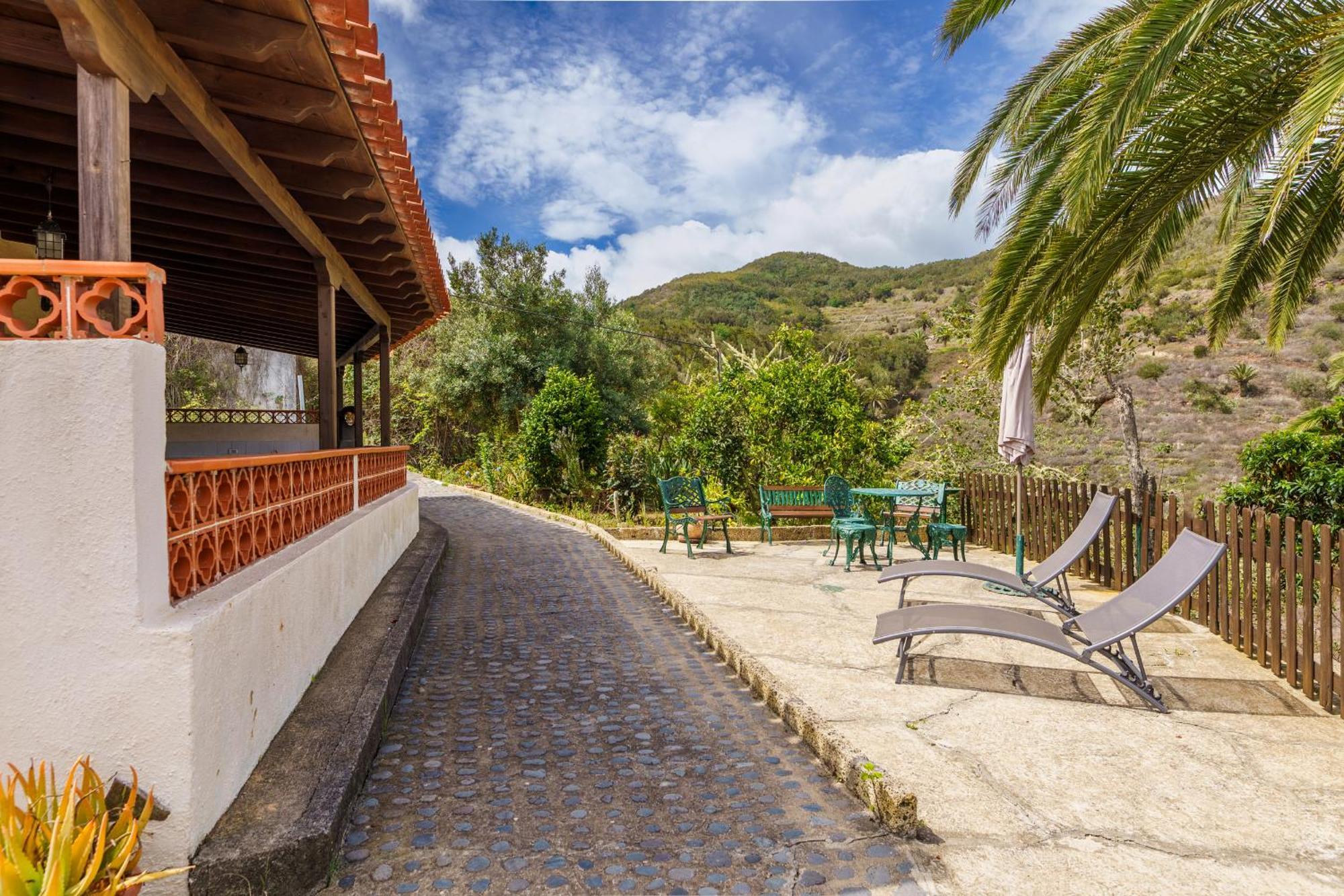 Rural House Mercedes-solarium & Nature Views Agulo