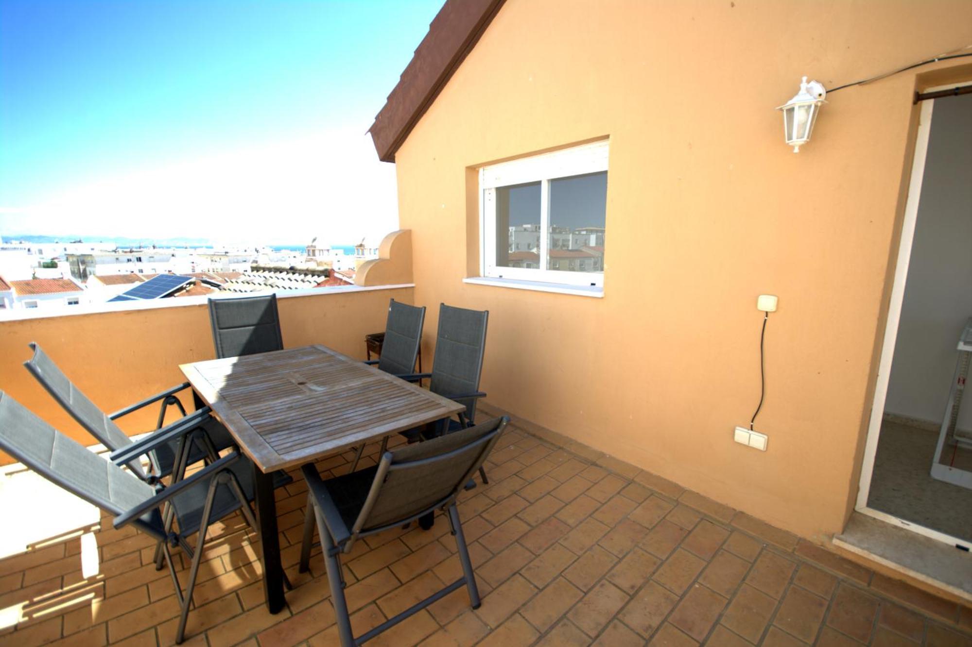 Livingtarifa Casa Tarik *