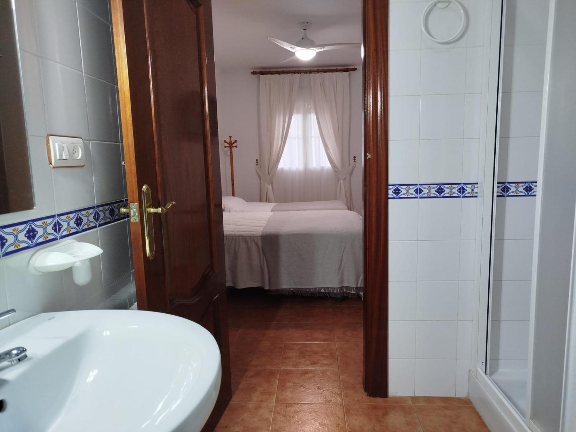 Habitación en casa particular árdales Frailes