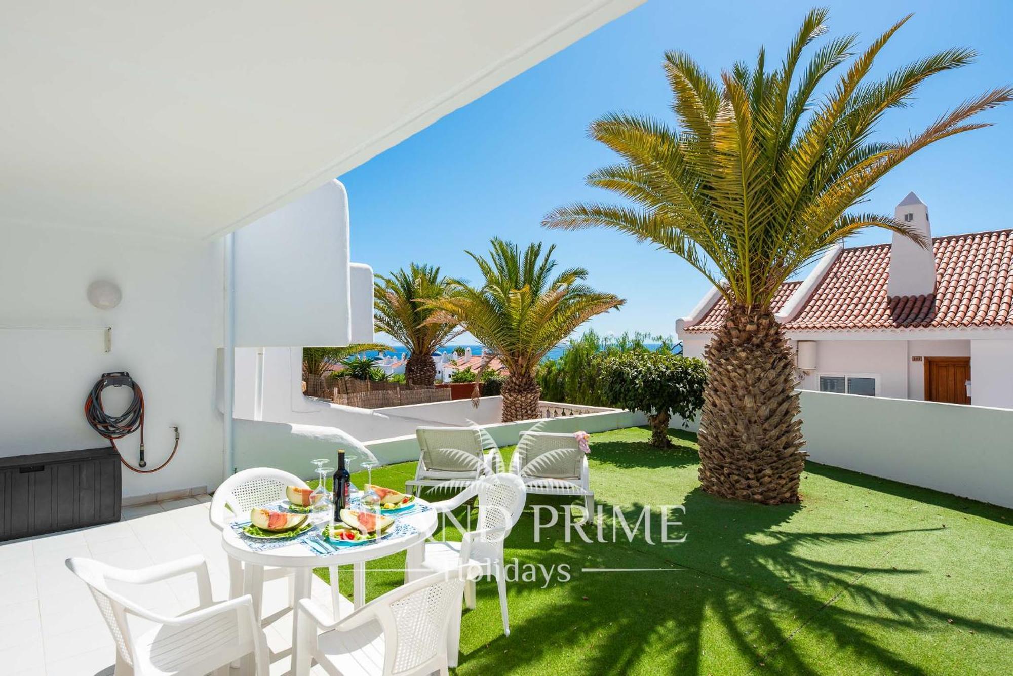 Seaviews Garden With Palms In Club Sc171 * San Miguel de Abona