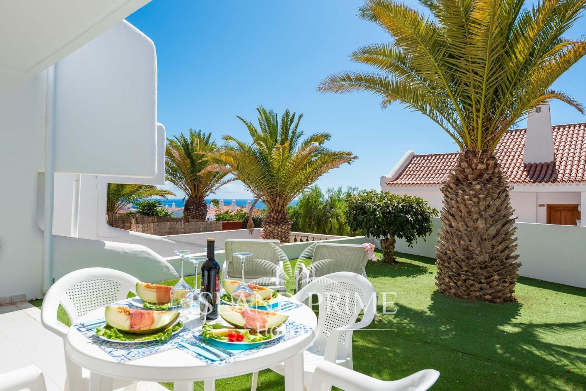 Seaviews Garden With Palms In Club Sc171 *