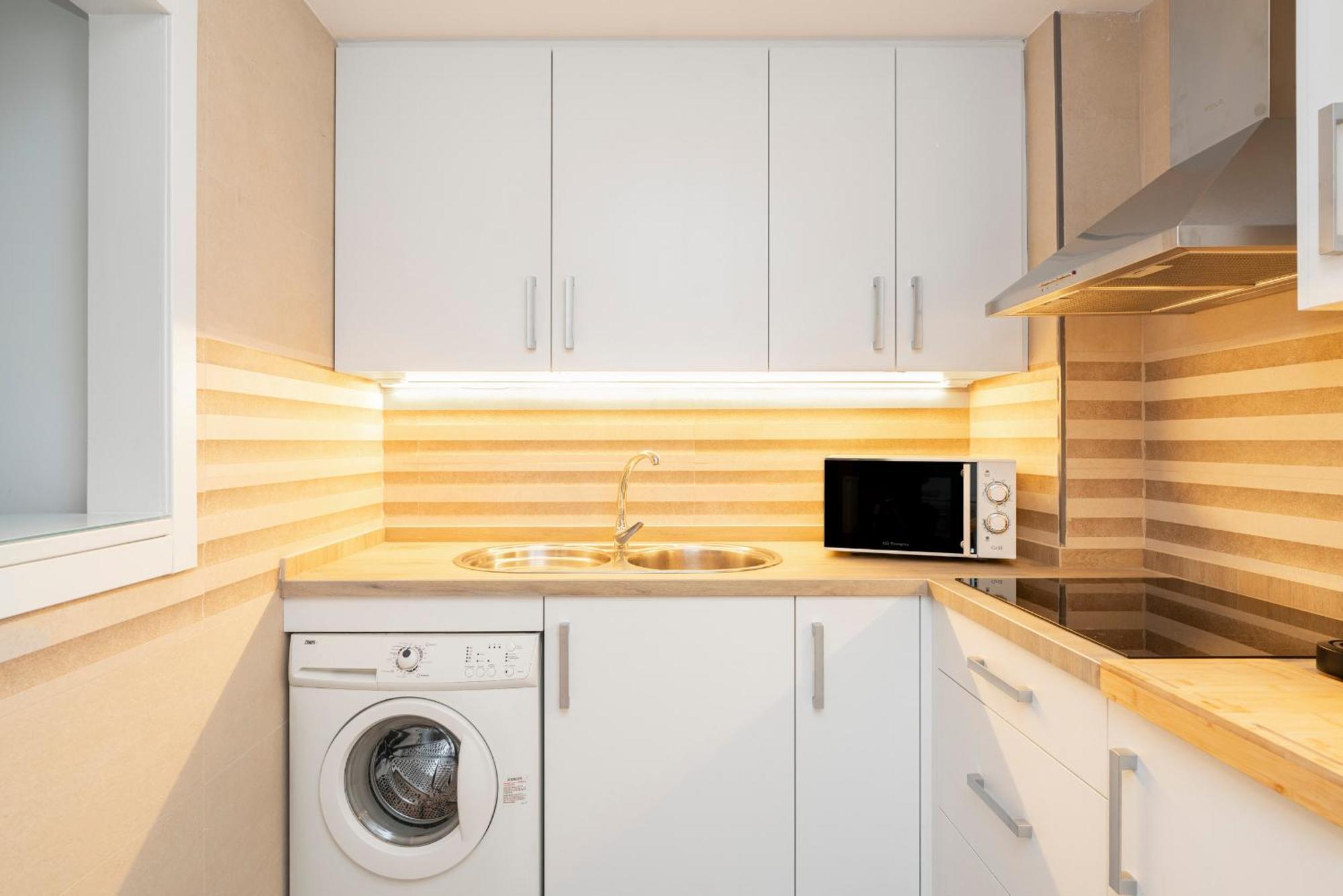 Apartamento Ronda 193 Junto A Hospitales Y Cerca Centro Con Parking Gratis Granada