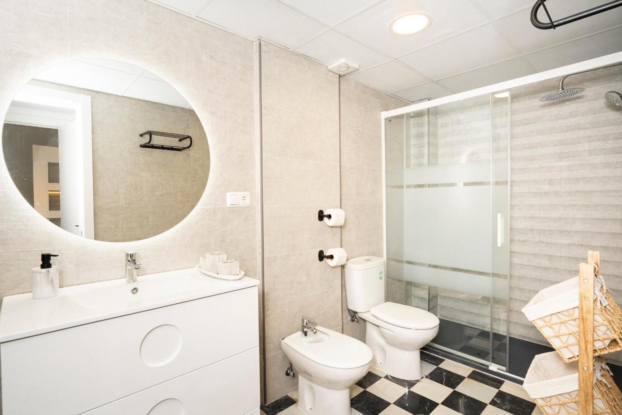 Apartamento Ronda 193 Junto A Hospitales Y Cerca Centro Con Parking Gratis Granada