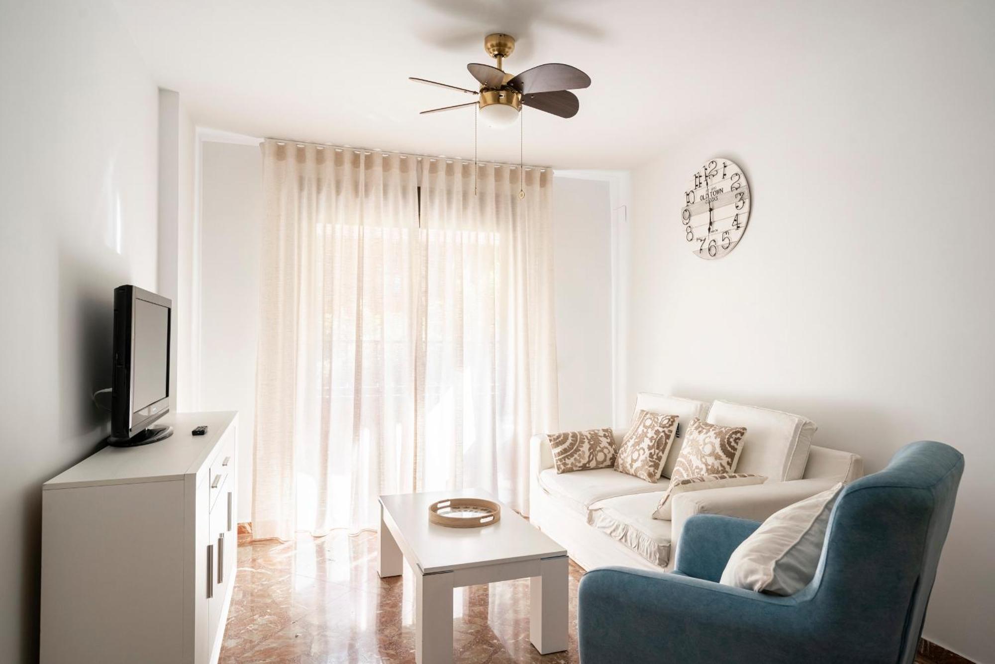 Apartamento Ronda 193 Junto A Hospitales Y Cerca Centro Con Parking Gratis Granada