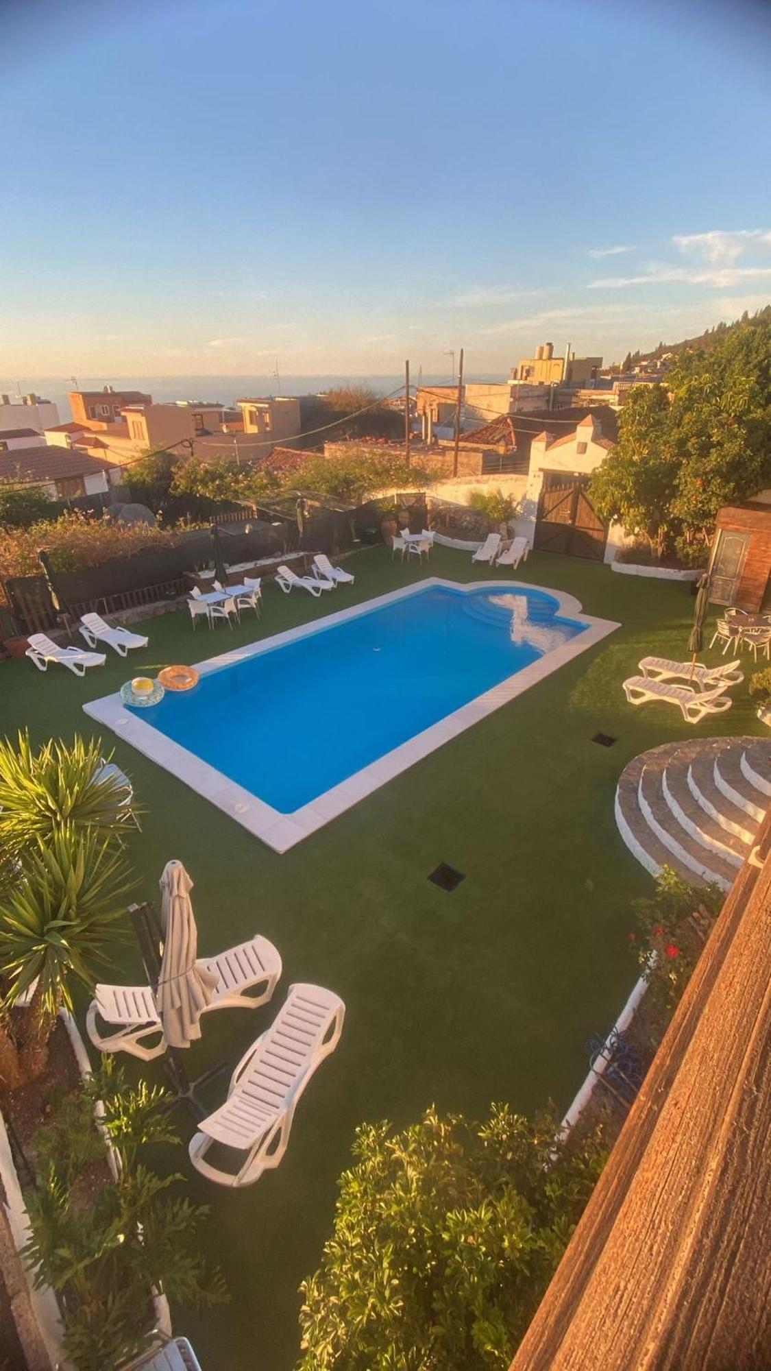 Ziggys Mountain Retreat (adults Only) Bed and breakfast 3*