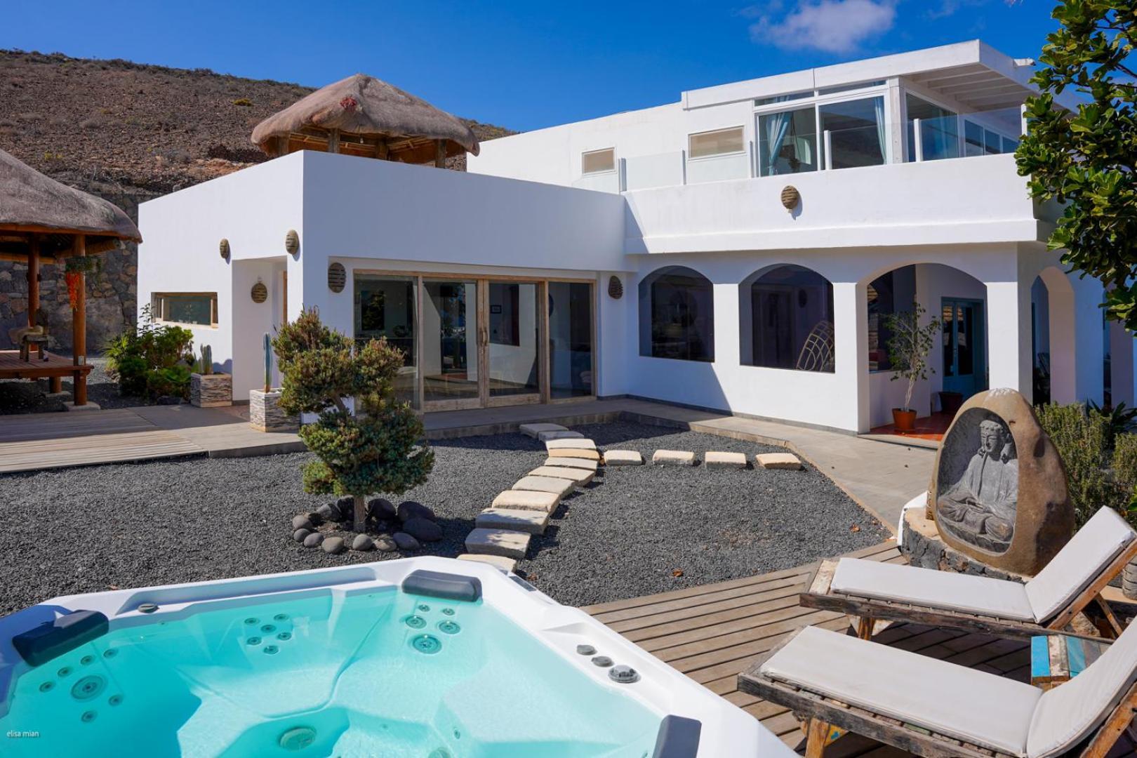 Palacio&yurt Villa Tabayesco