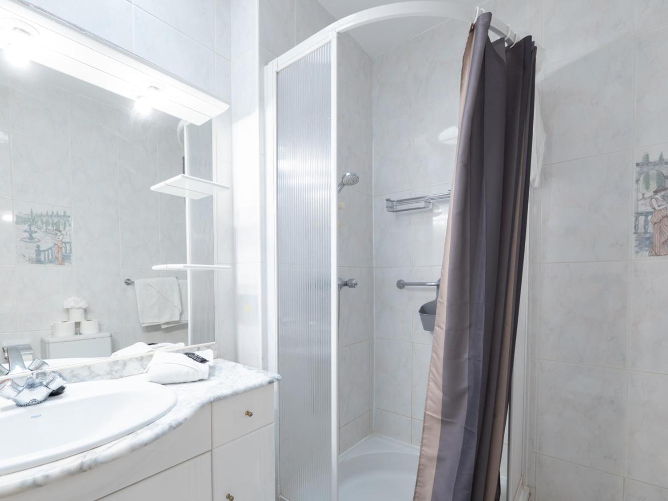 Azahara Apartment *