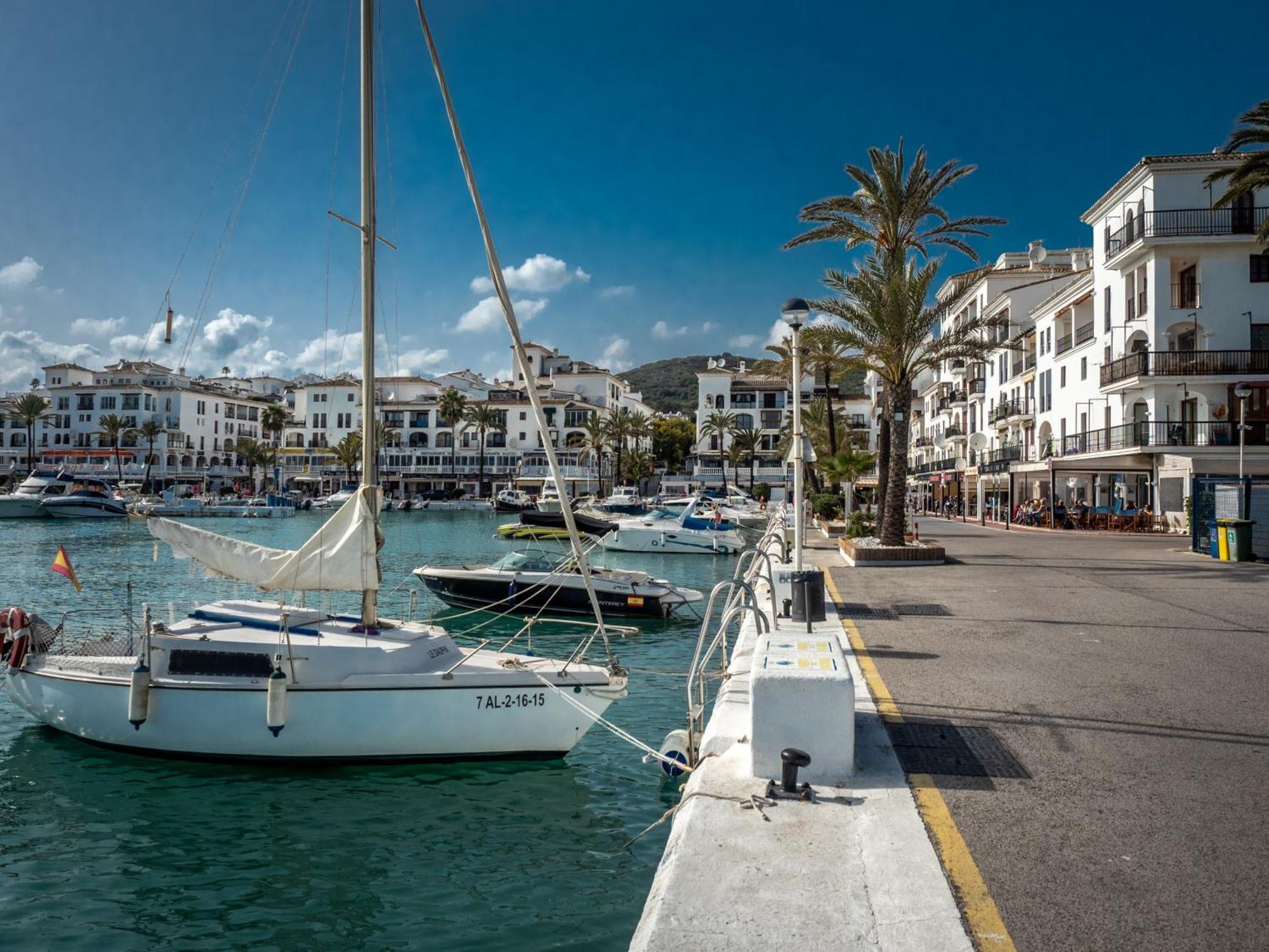 Duquesa Village 2115 Manilva