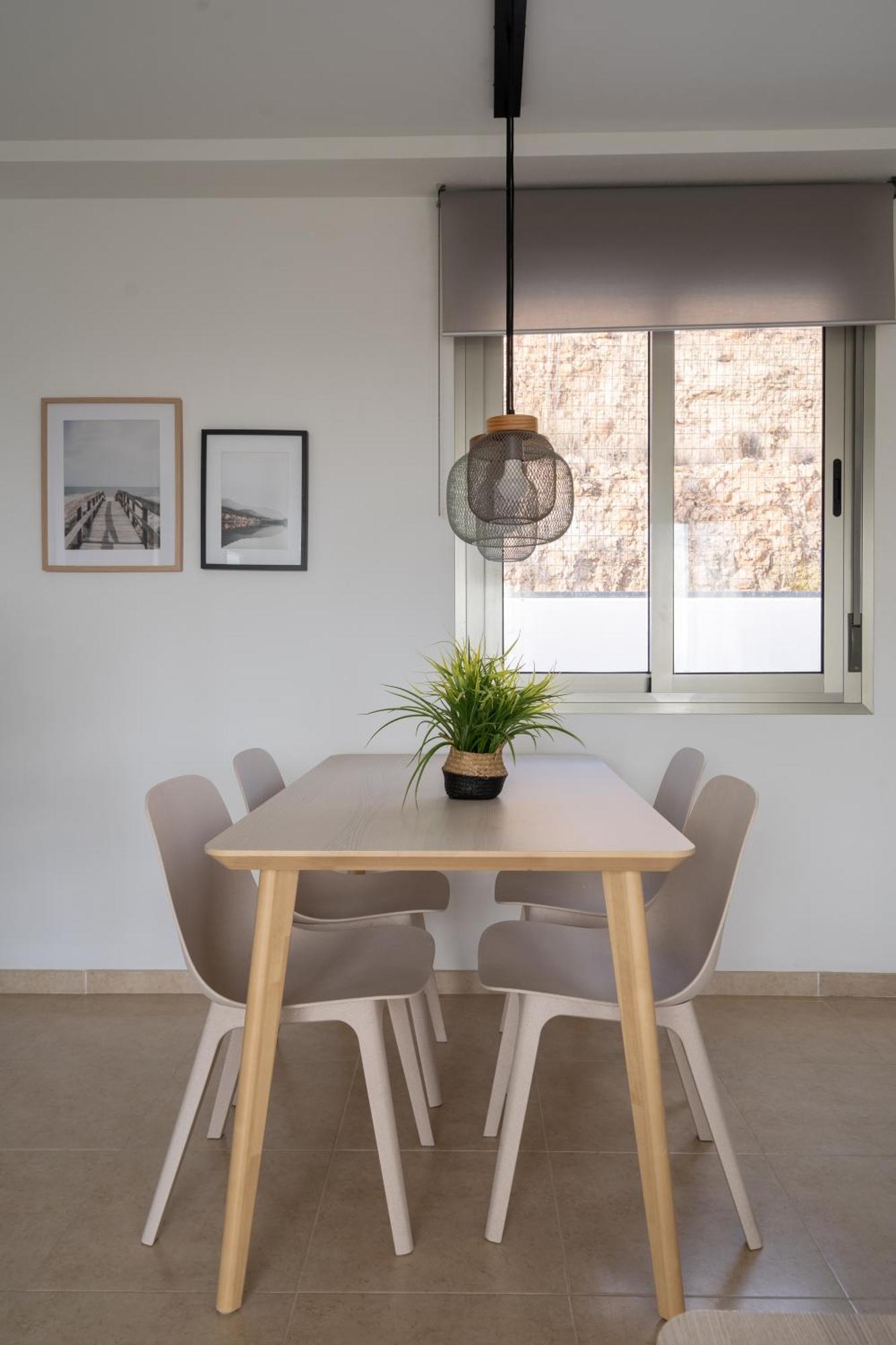Cervantes Con Terraza Y Vistas Al Mar Apartamento *