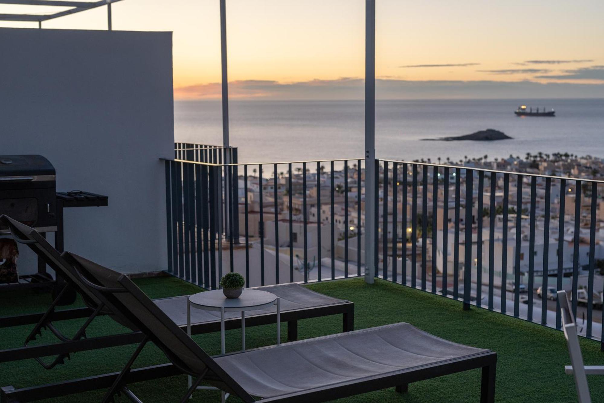 Apartamento Cervantes Con Terraza Y Vistas Al Mar