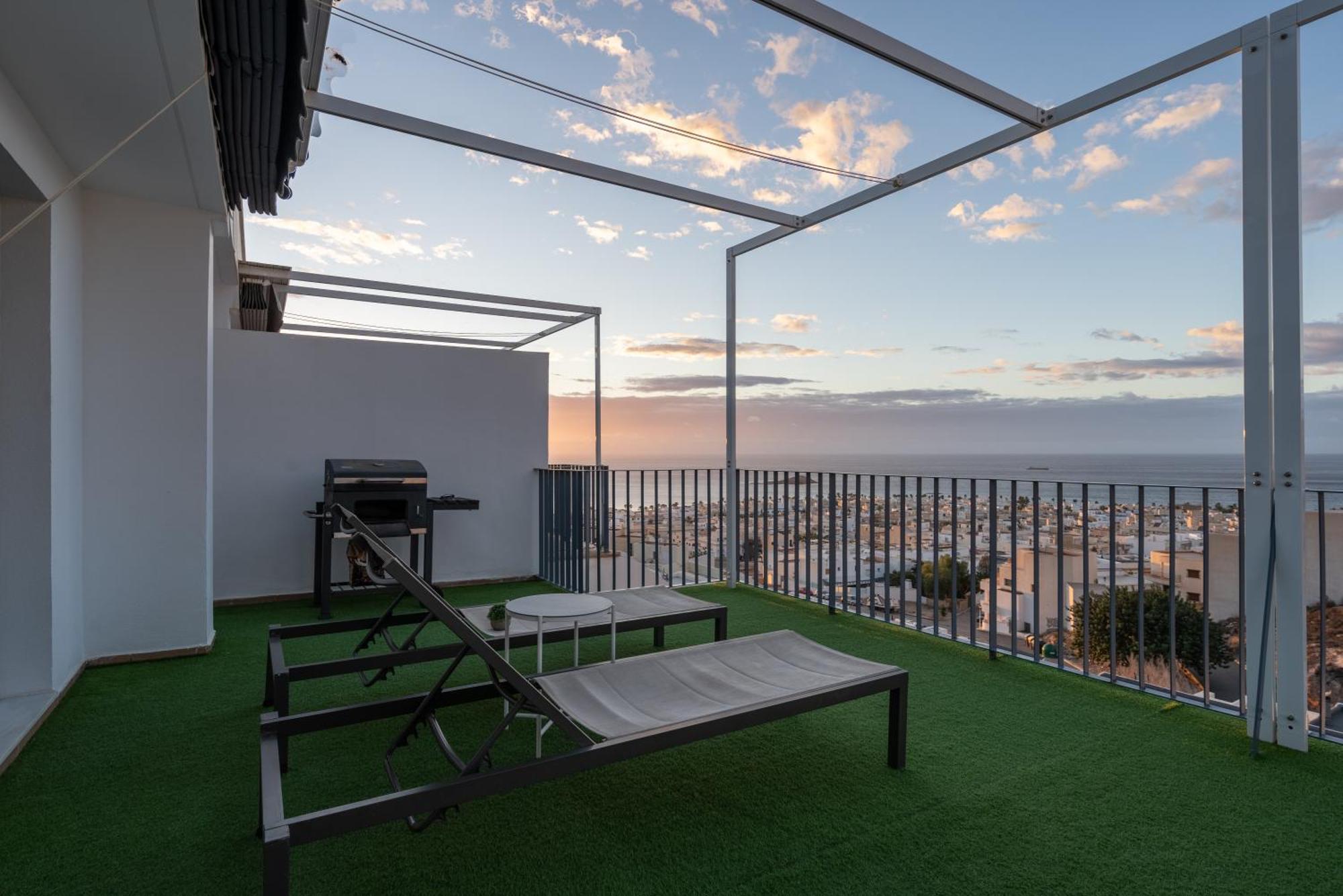 Apartamento Cervantes Con Terraza Y Vistas Al Mar *