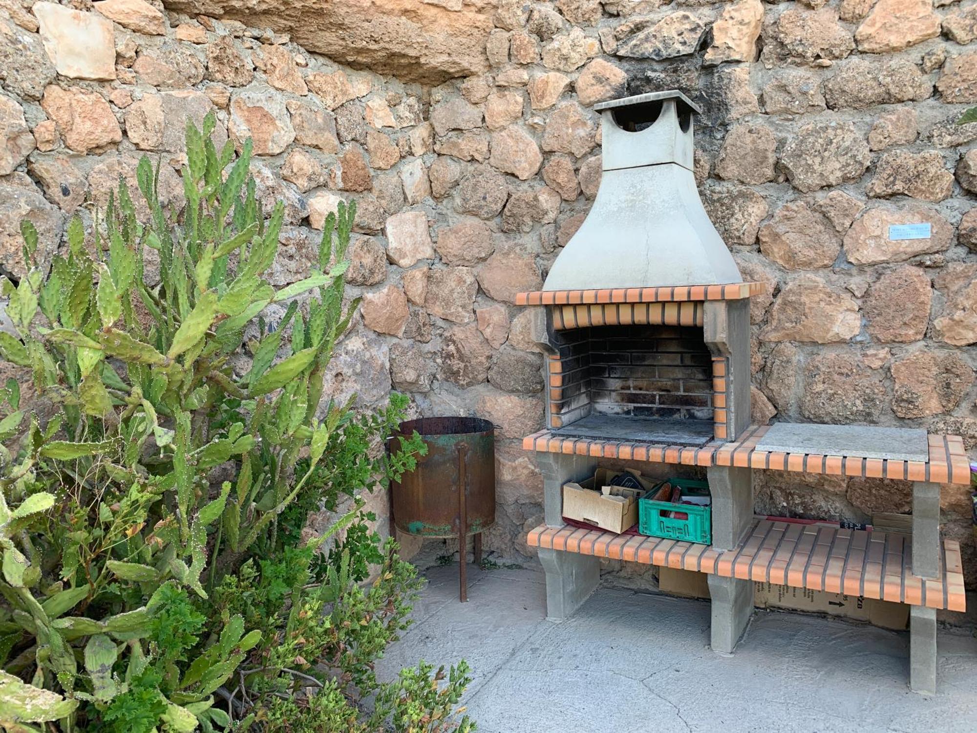 Cuevas El Torriblanco Country house *