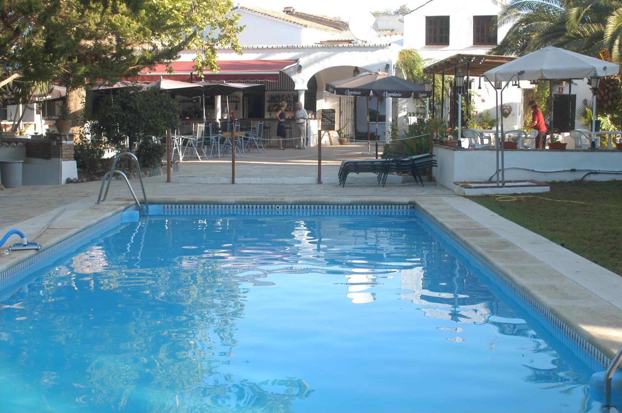 Finca La Mota Bed & Breakfast 2*