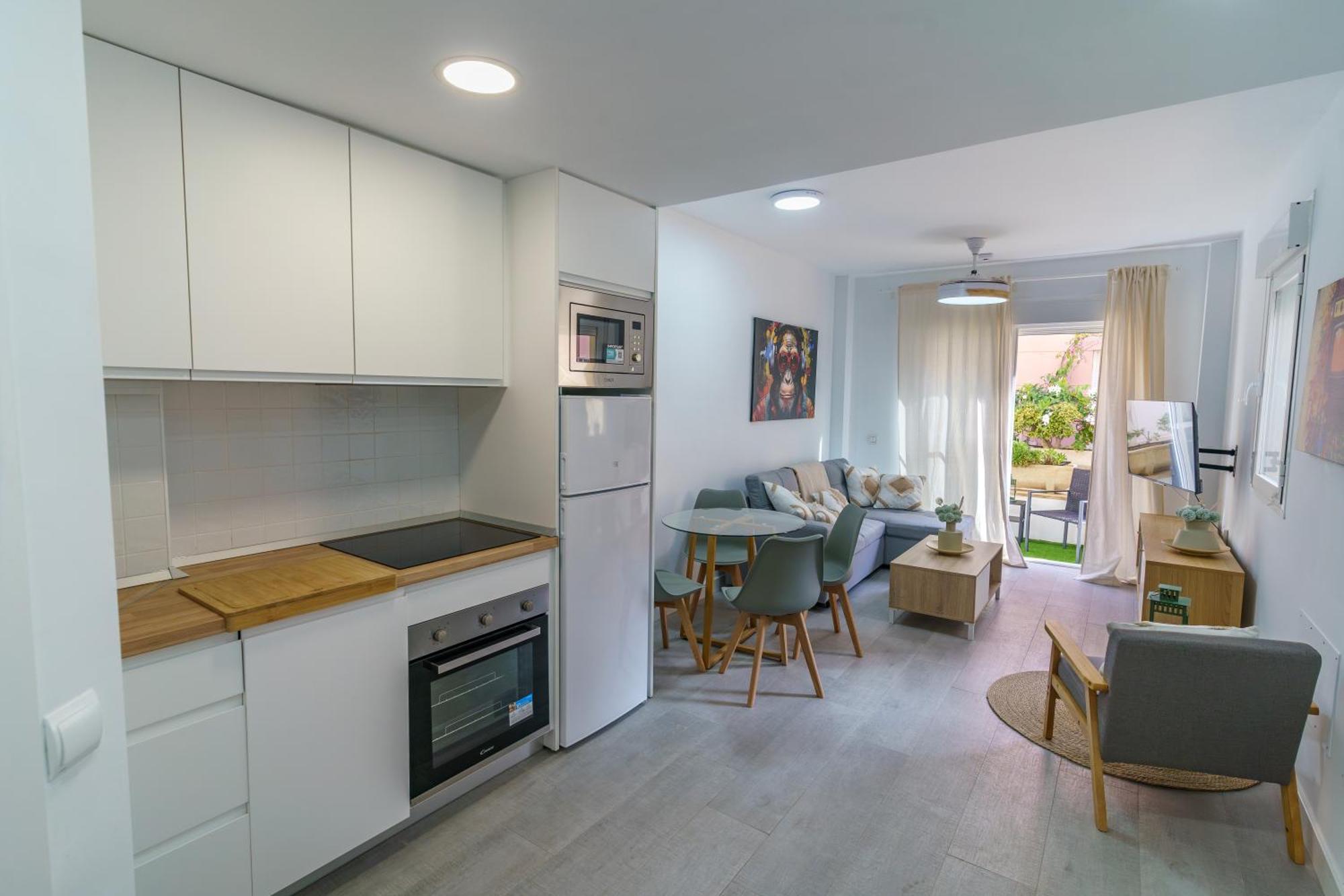 Apartamento Nuevo En Vera # Playa A 8min # Relax # Wifi # Smart Tv #