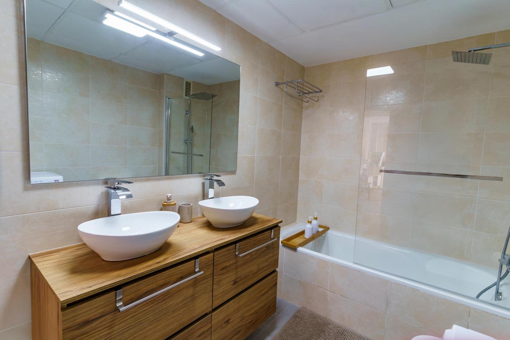 Apartamento Nuevo En Vera # Playa A 8min # Relax # Wifi # Smart Tv #