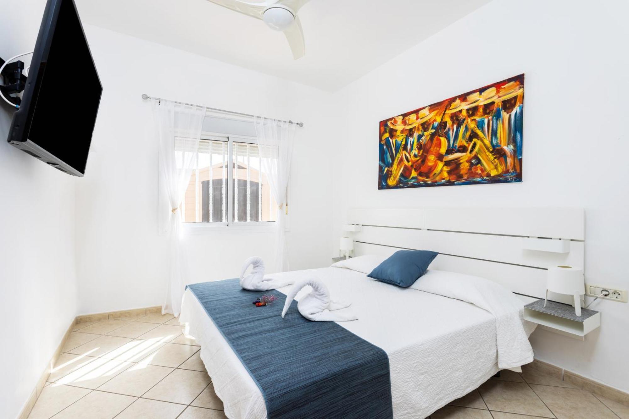 Casa Almendra: Oceanview Oasis With Private Pool And Family-friendly Amenities Holiday home